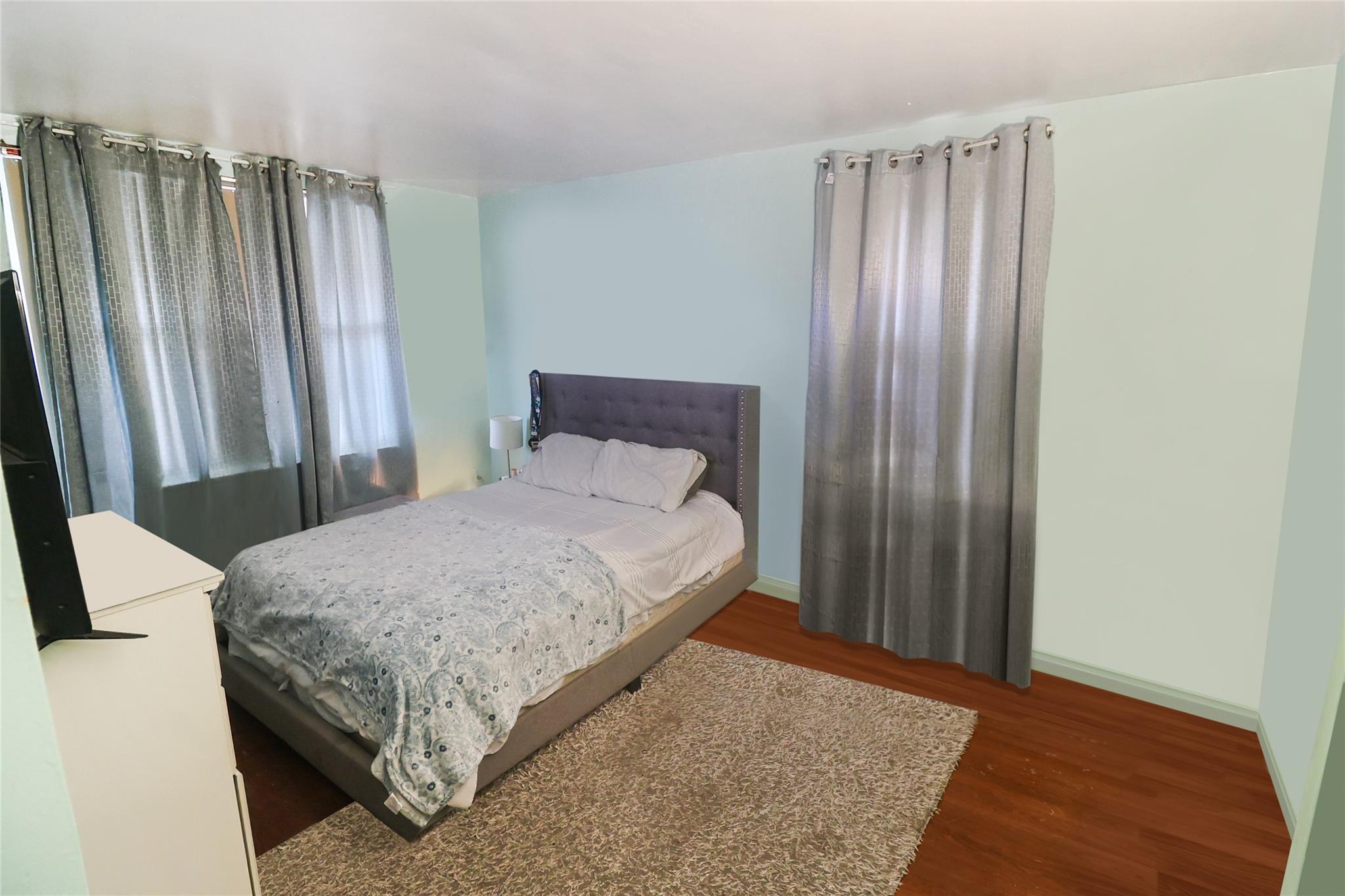 Single Family Laconia  Bronx, NY 10469, MLS-855501-19
