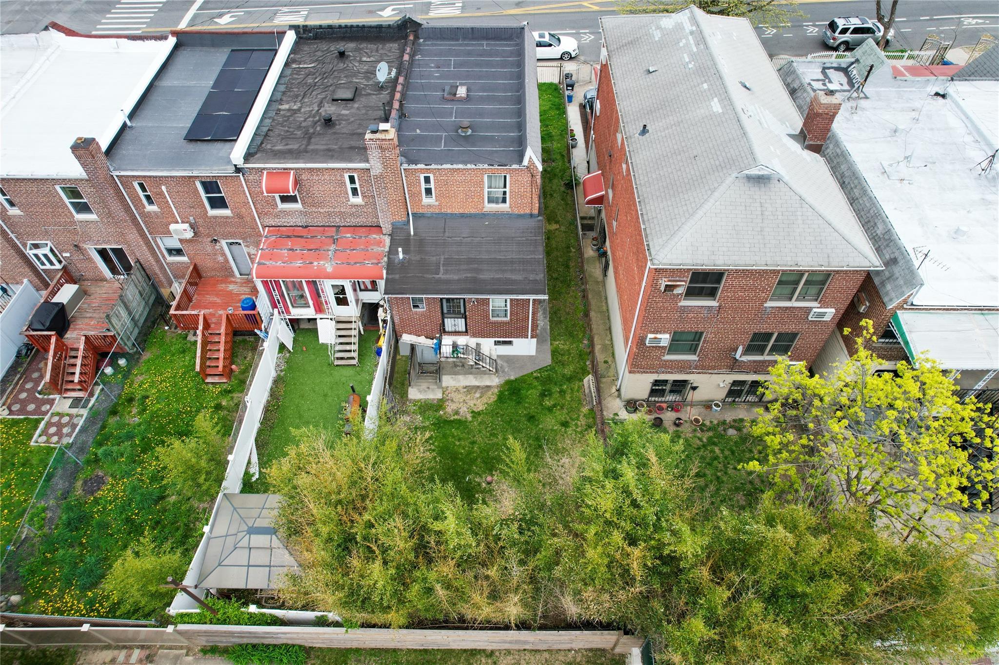 Single Family Laconia  Bronx, NY 10469, MLS-855501-4