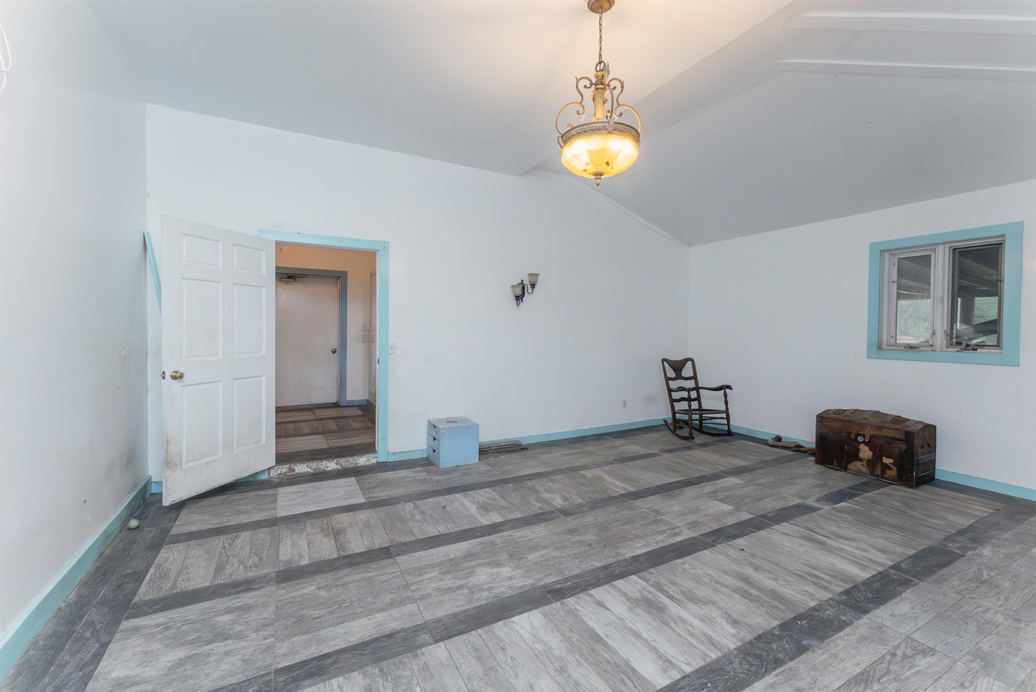 Single Family Circle  Ulster County, NY 12420, MLS-855504-26