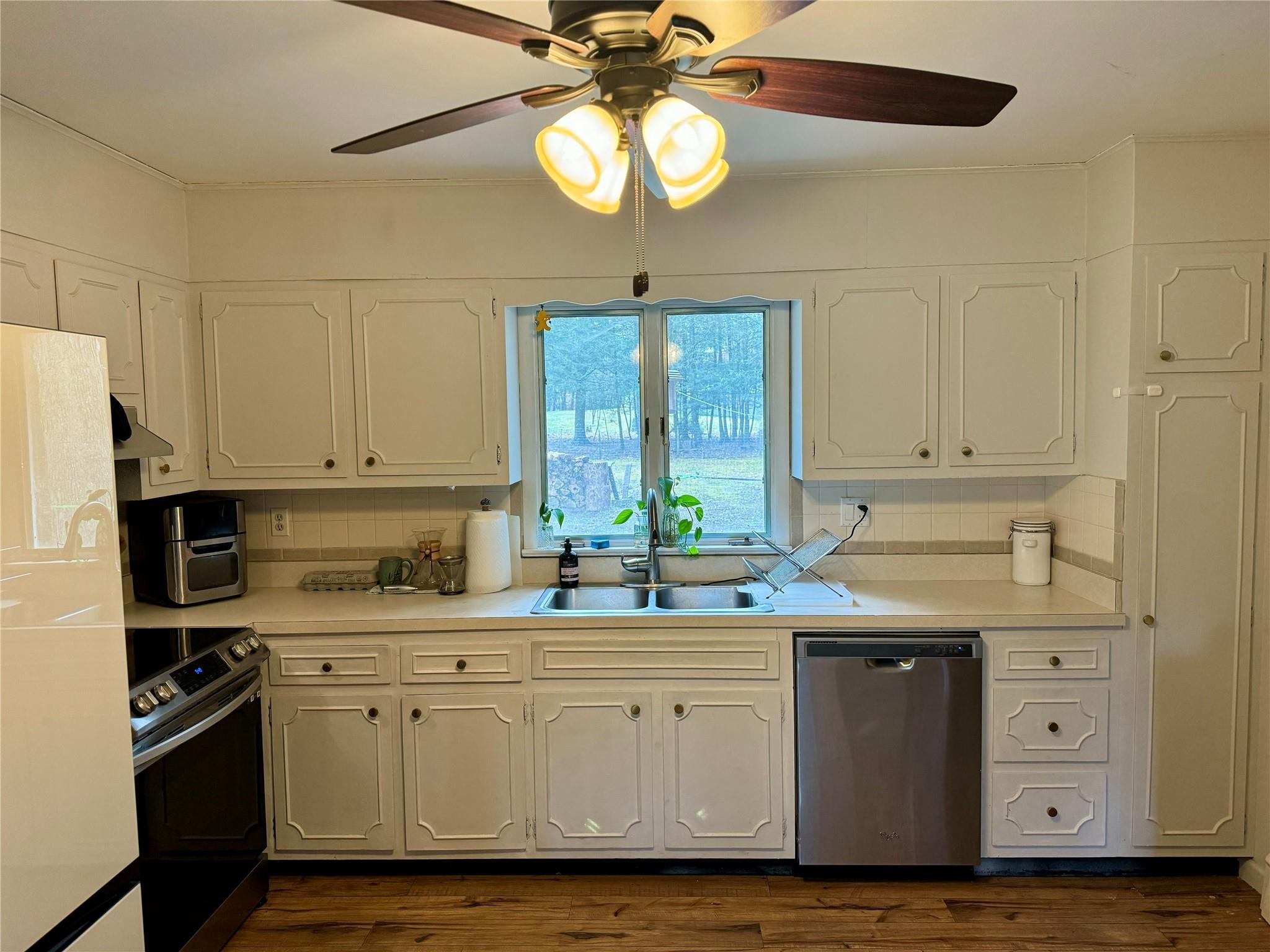 Single Family Whitney  Ulster County, NY 12498, MLS-855509-6