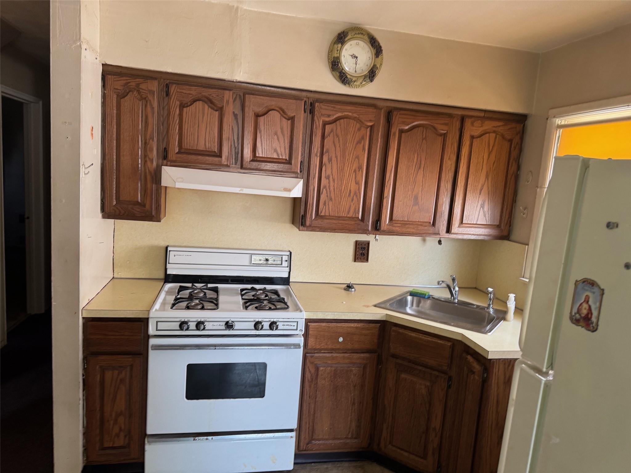 Single Family Beach 12th  Queens, NY 11691, MLS-855513-12