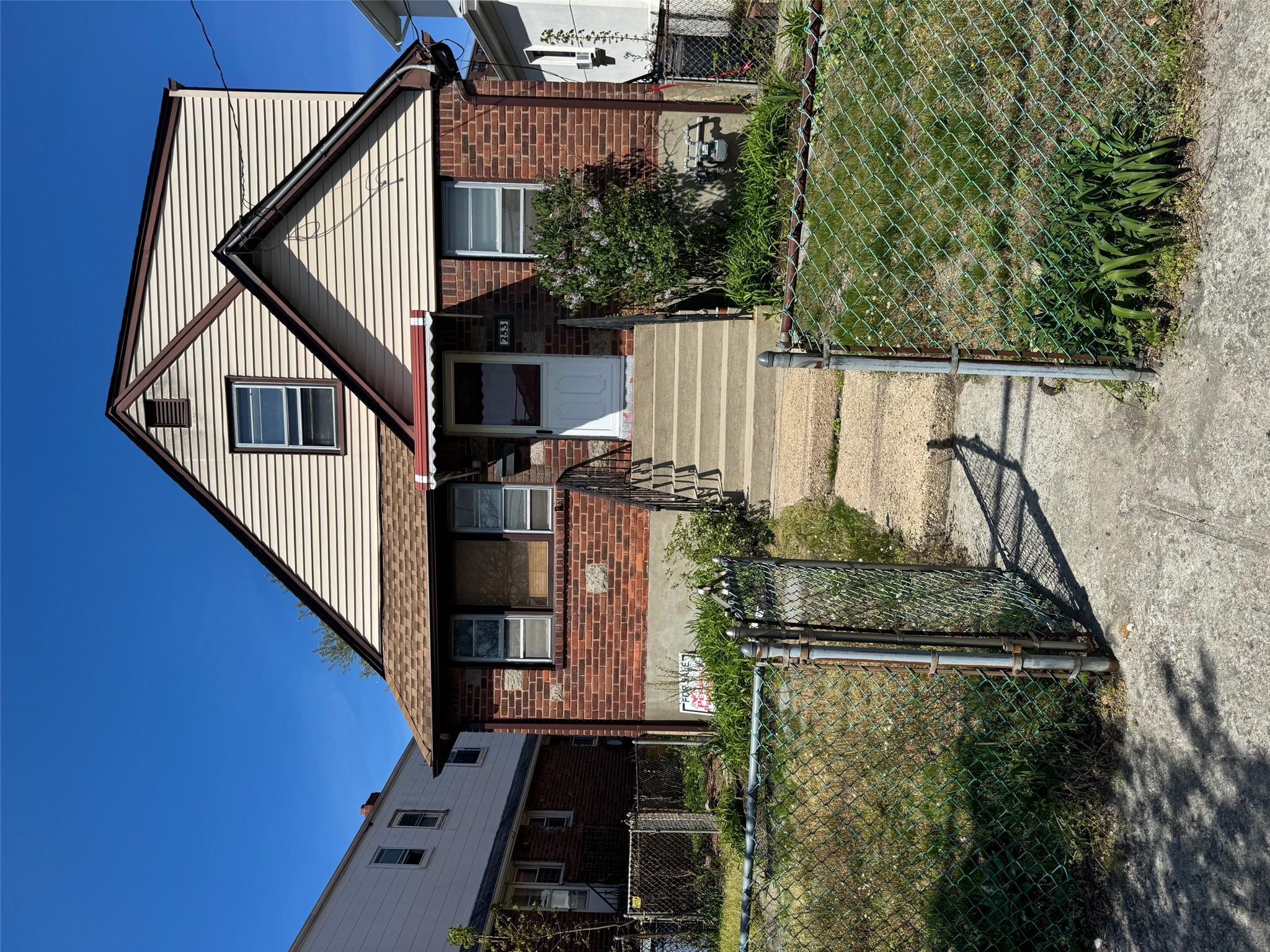 Single Family Beach 12th  Queens, NY 11691, MLS-855513-21