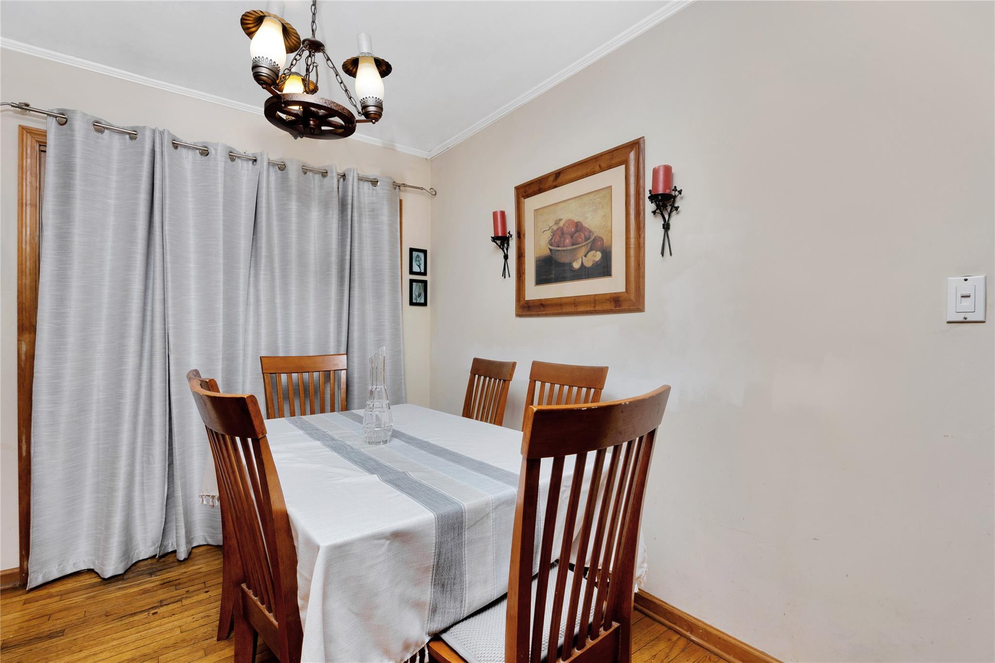 Single Family Avondale  Nassau County, NY 11581, MLS-855532-20