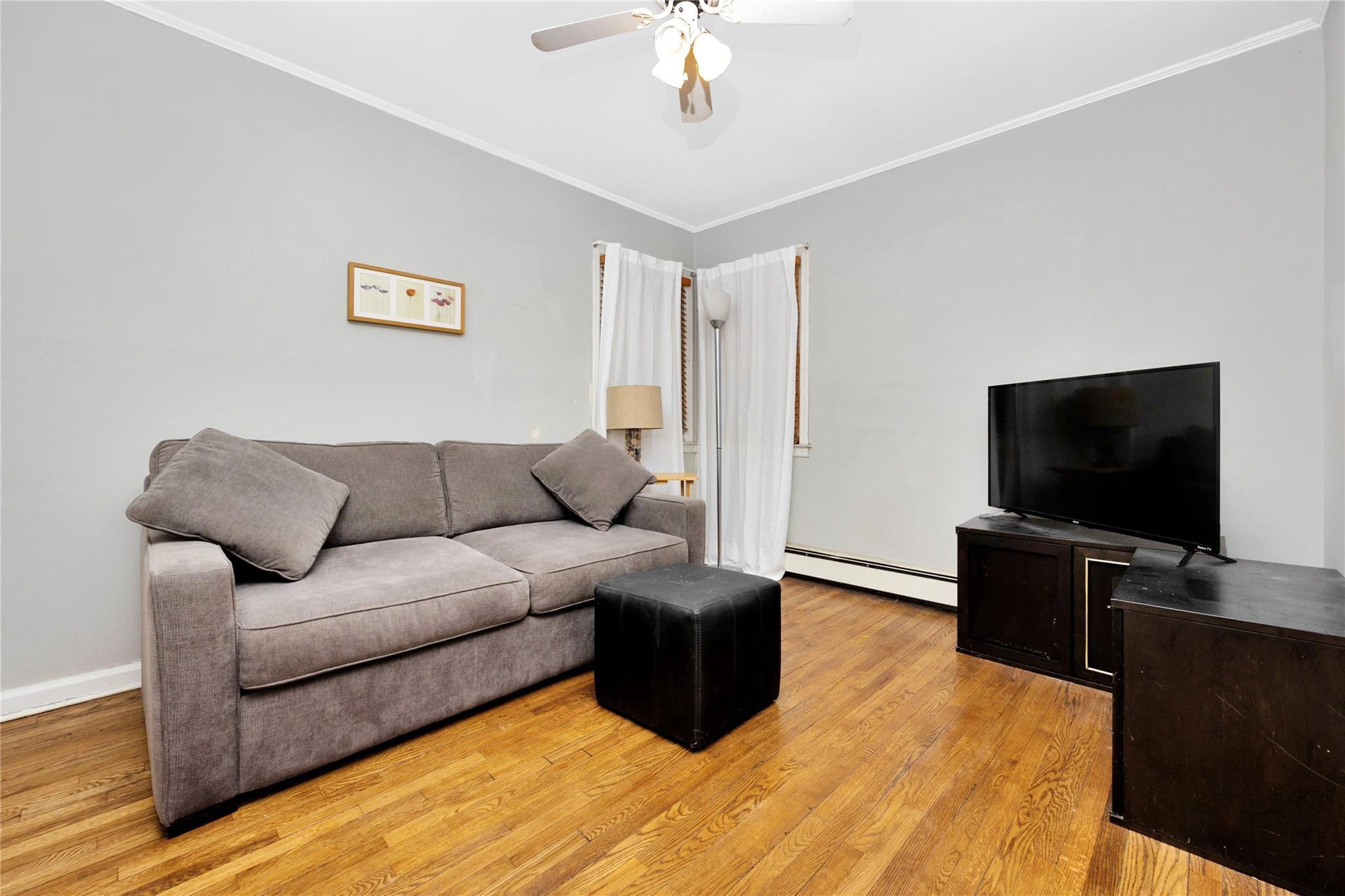 Single Family Avondale  Nassau County, NY 11581, MLS-855532-26