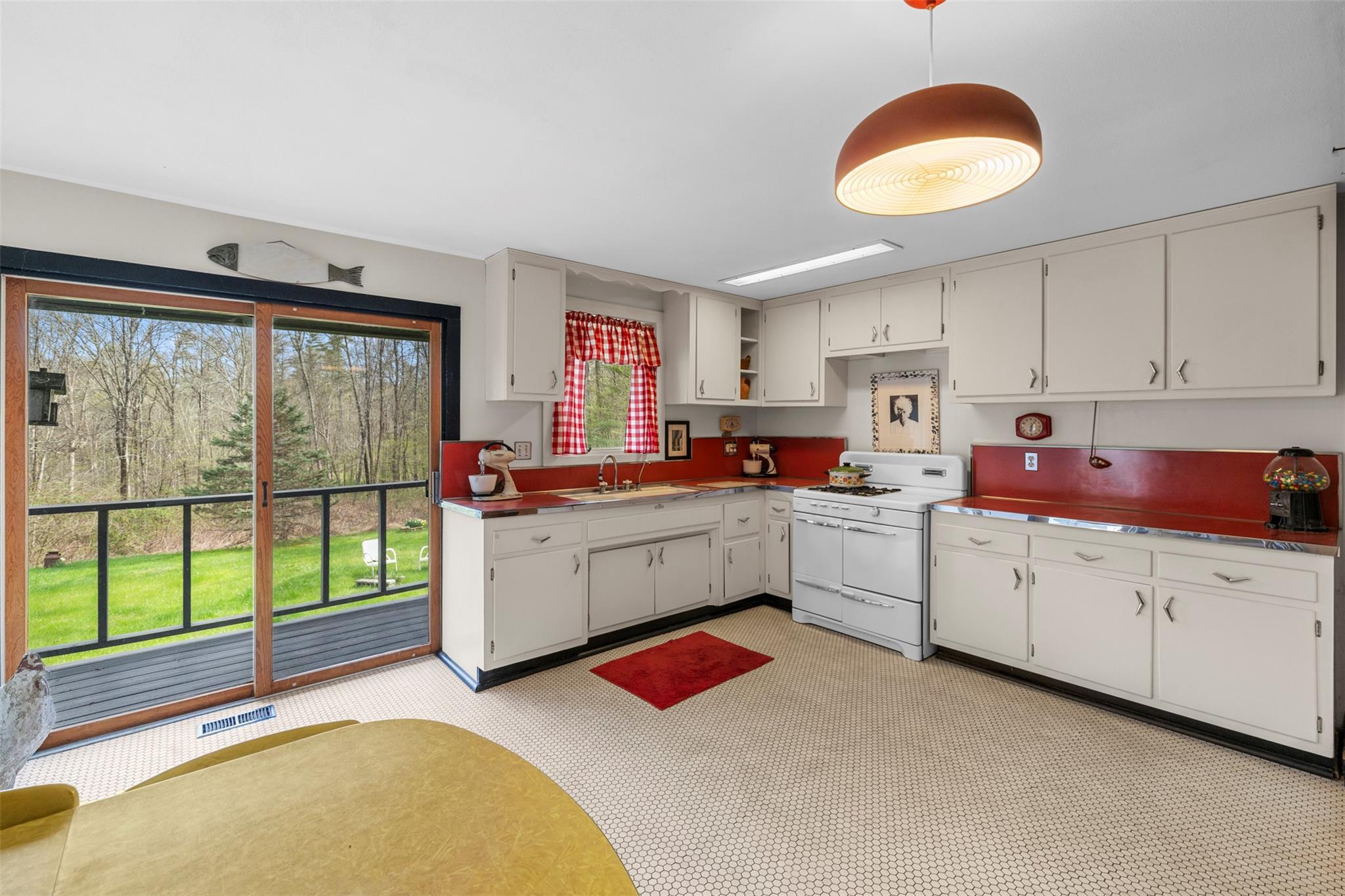 Single Family Cooper  Ulster County, NY 12404, MLS-855560-9