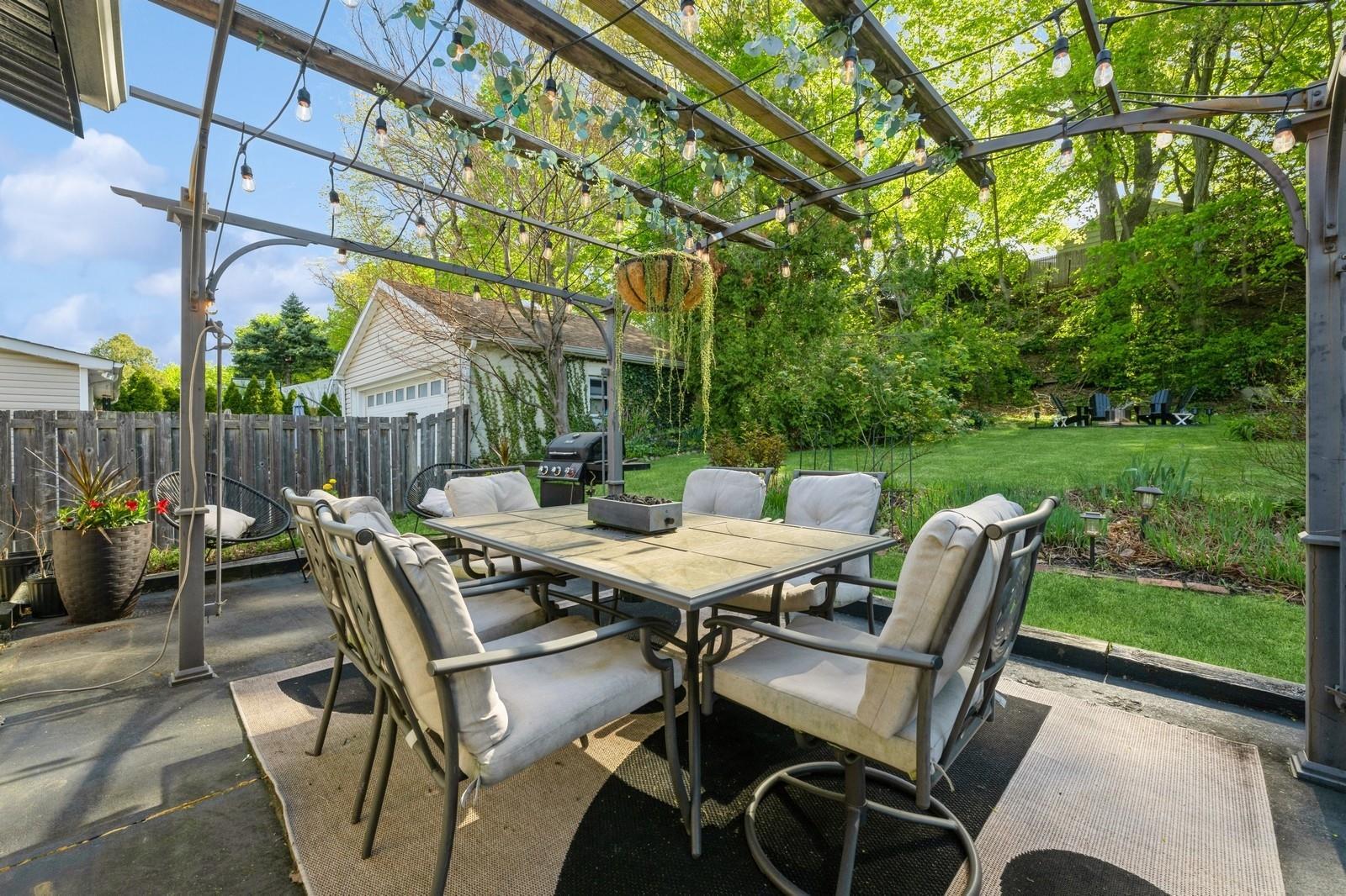 Single Family Summers  Nassau County, NY 11771, MLS-855567-17