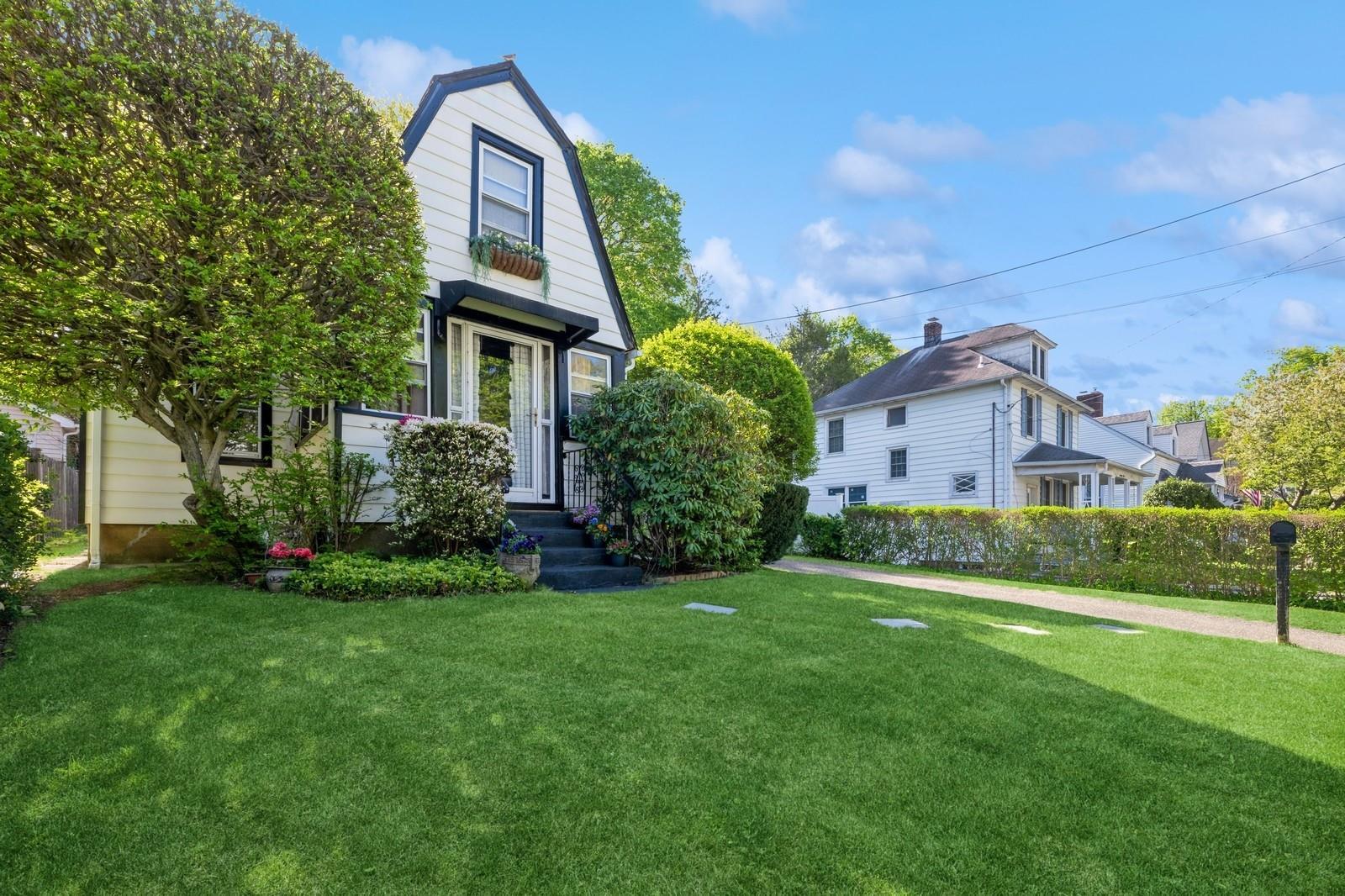 Single Family Summers  Nassau County, NY 11771, MLS-855567-2
