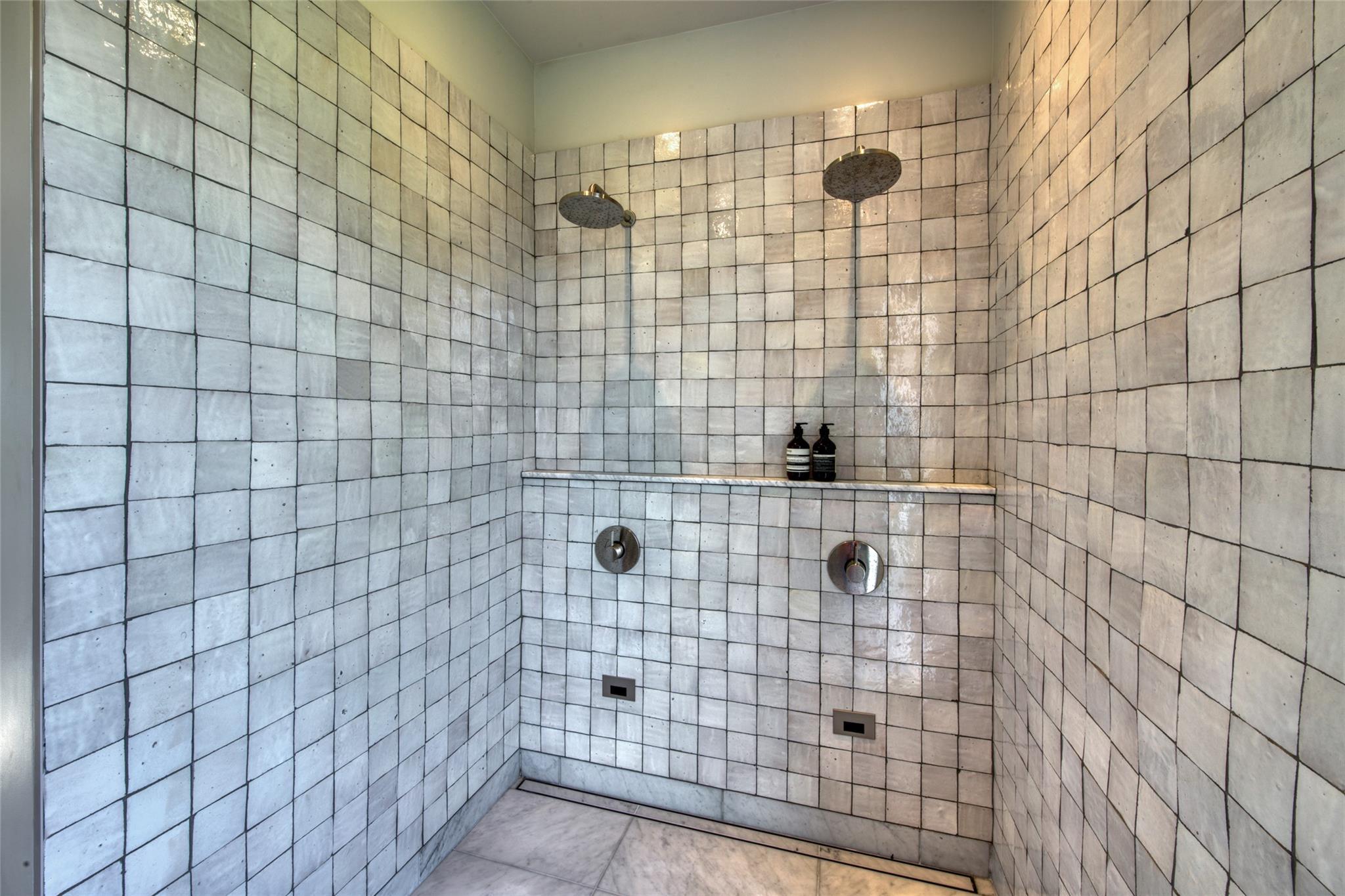 Single Family Narrow River  Suffolk County, NY 11957, MLS-855576-15