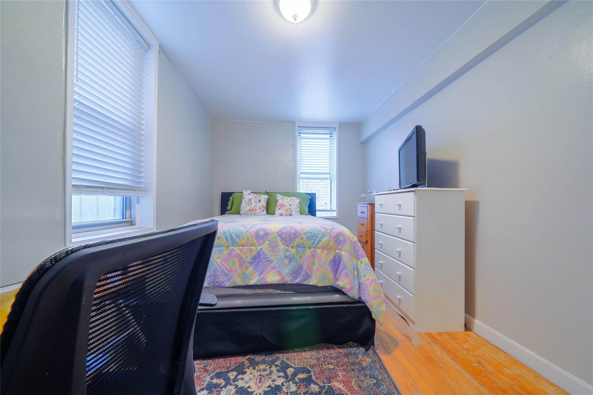 Coop Thieriot  Bronx, NY 10460, MLS-855580-13