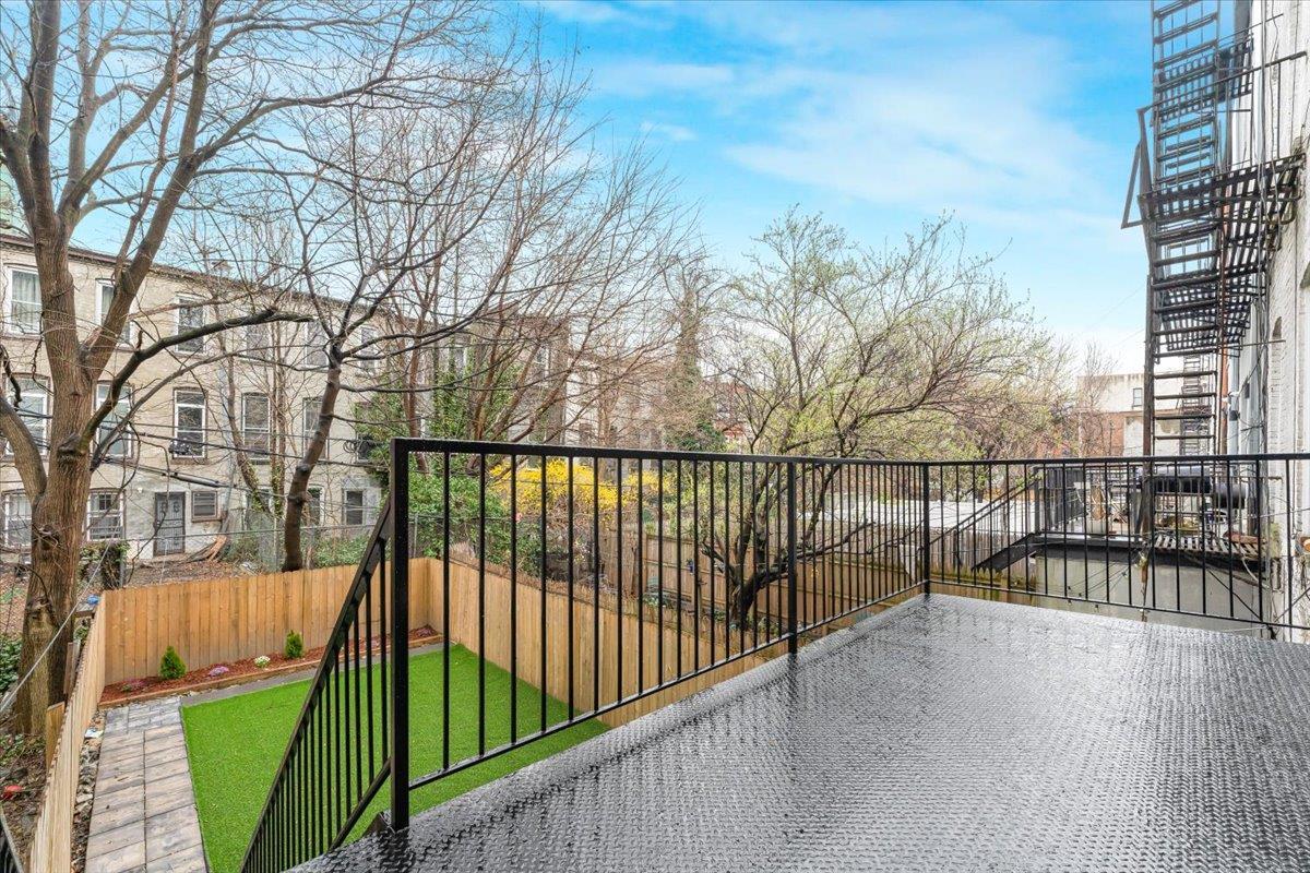 Single Family Hancock  Brooklyn, NY 11233, MLS-855588-26