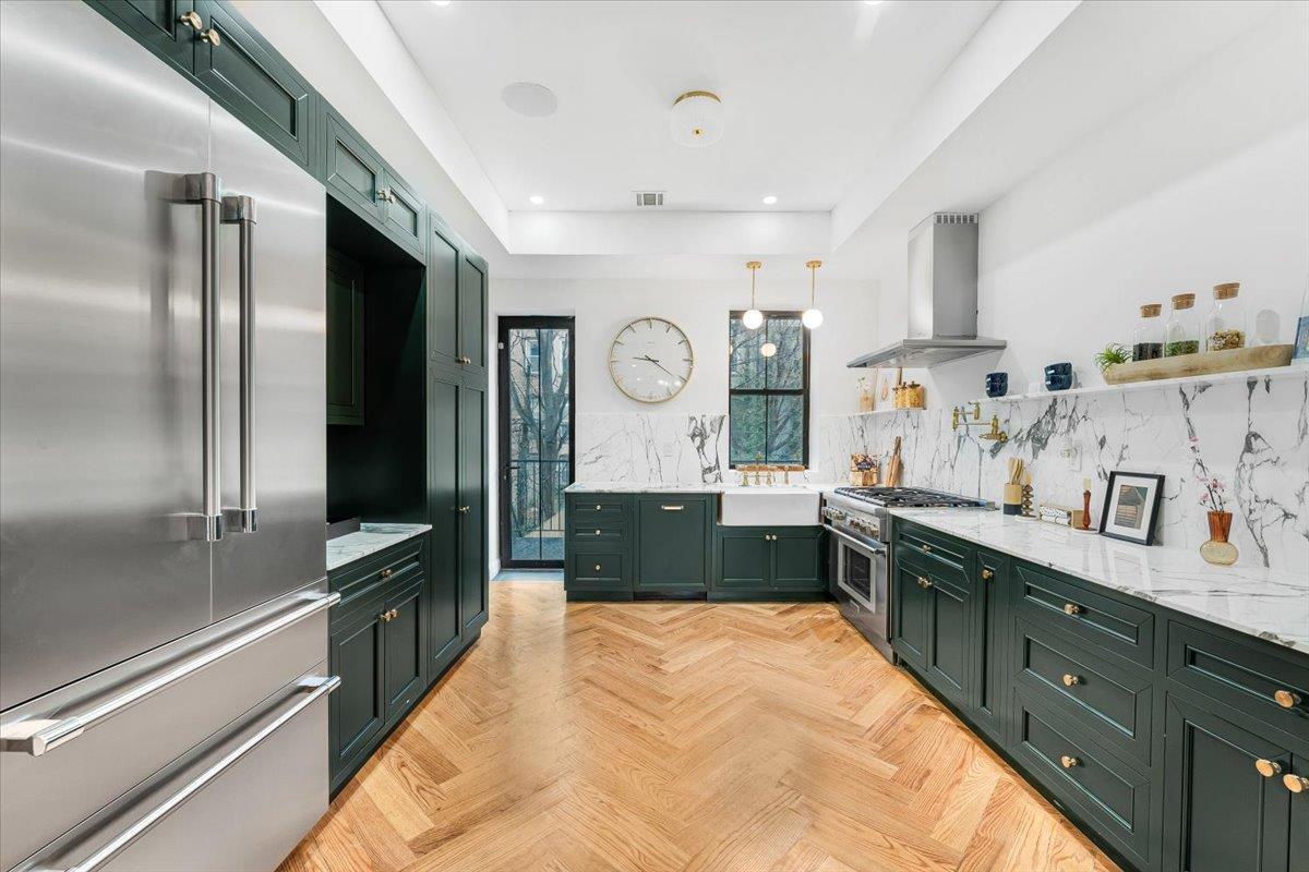Single Family Hancock  Brooklyn, NY 11233, MLS-855588-4