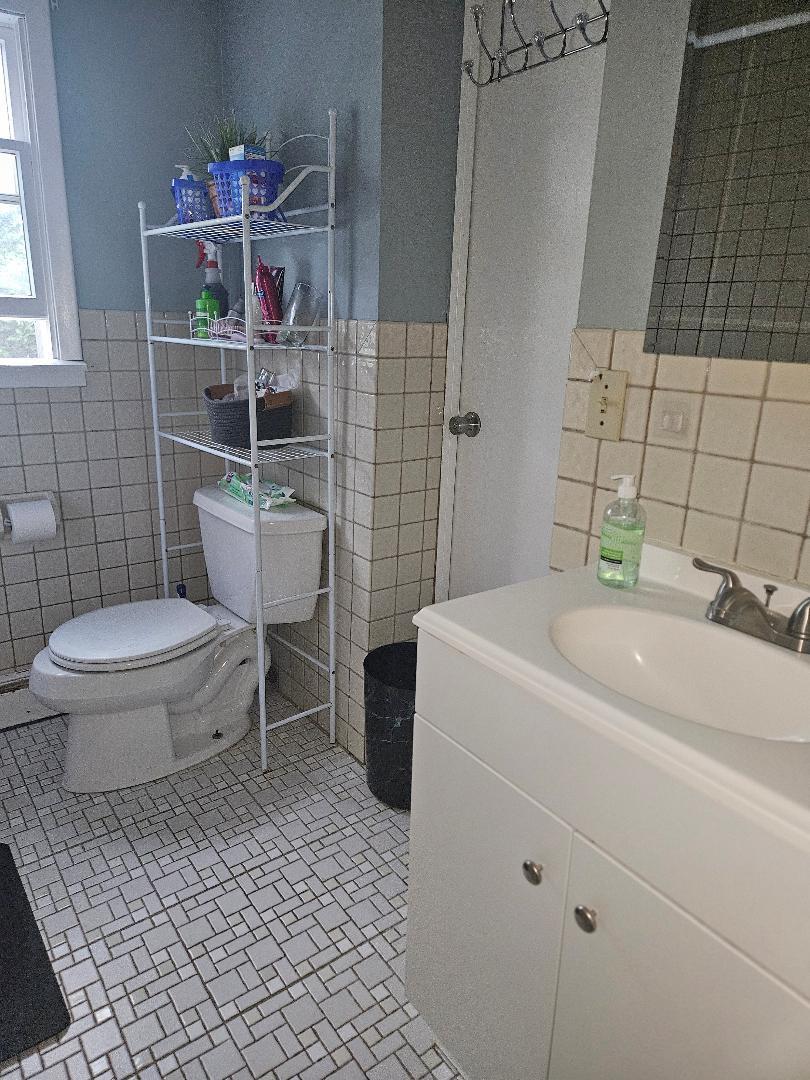 Single Family 17th  Suffolk County, NY 11704, MLS-855598-20