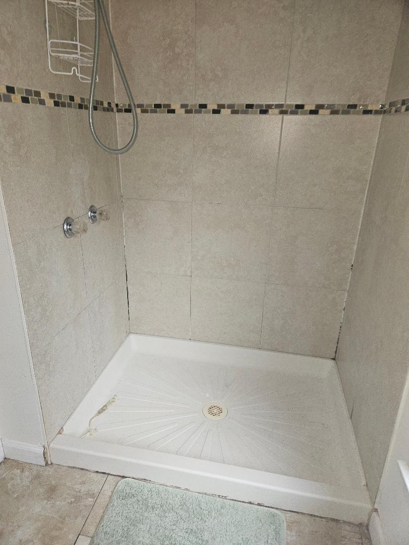 Single Family 17th  Suffolk County, NY 11704, MLS-855598-27