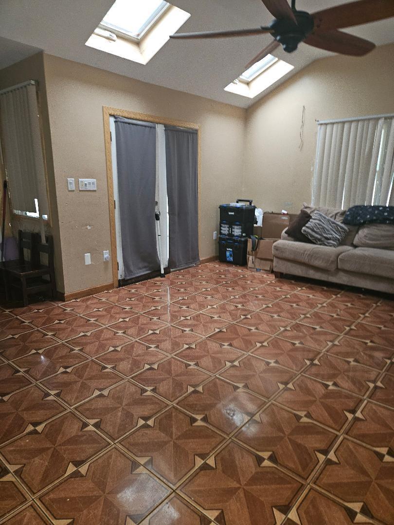 Single Family 17th  Suffolk County, NY 11704, MLS-855598-3