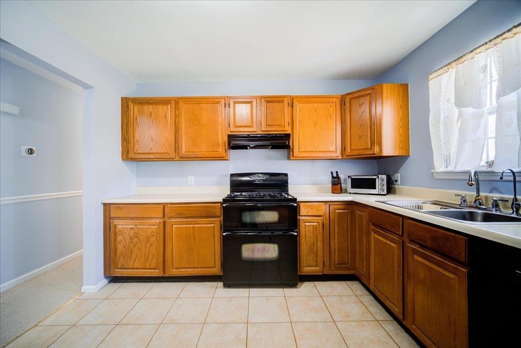 Single Family Hawkins  Dutchess County, NY 12601, MLS-855608-10