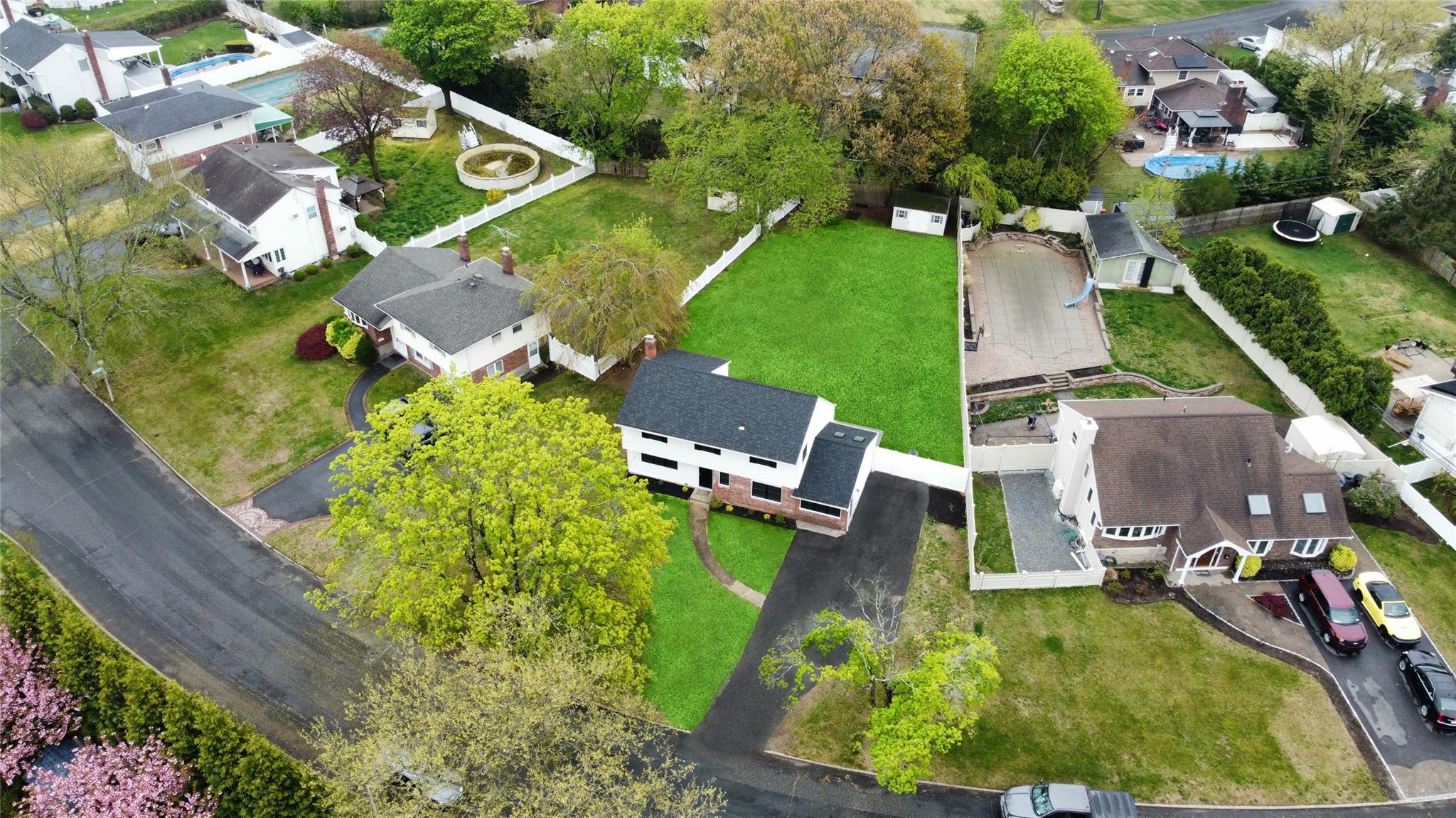 Single Family Bristol  Suffolk County, NY 11754, MLS-855610-2