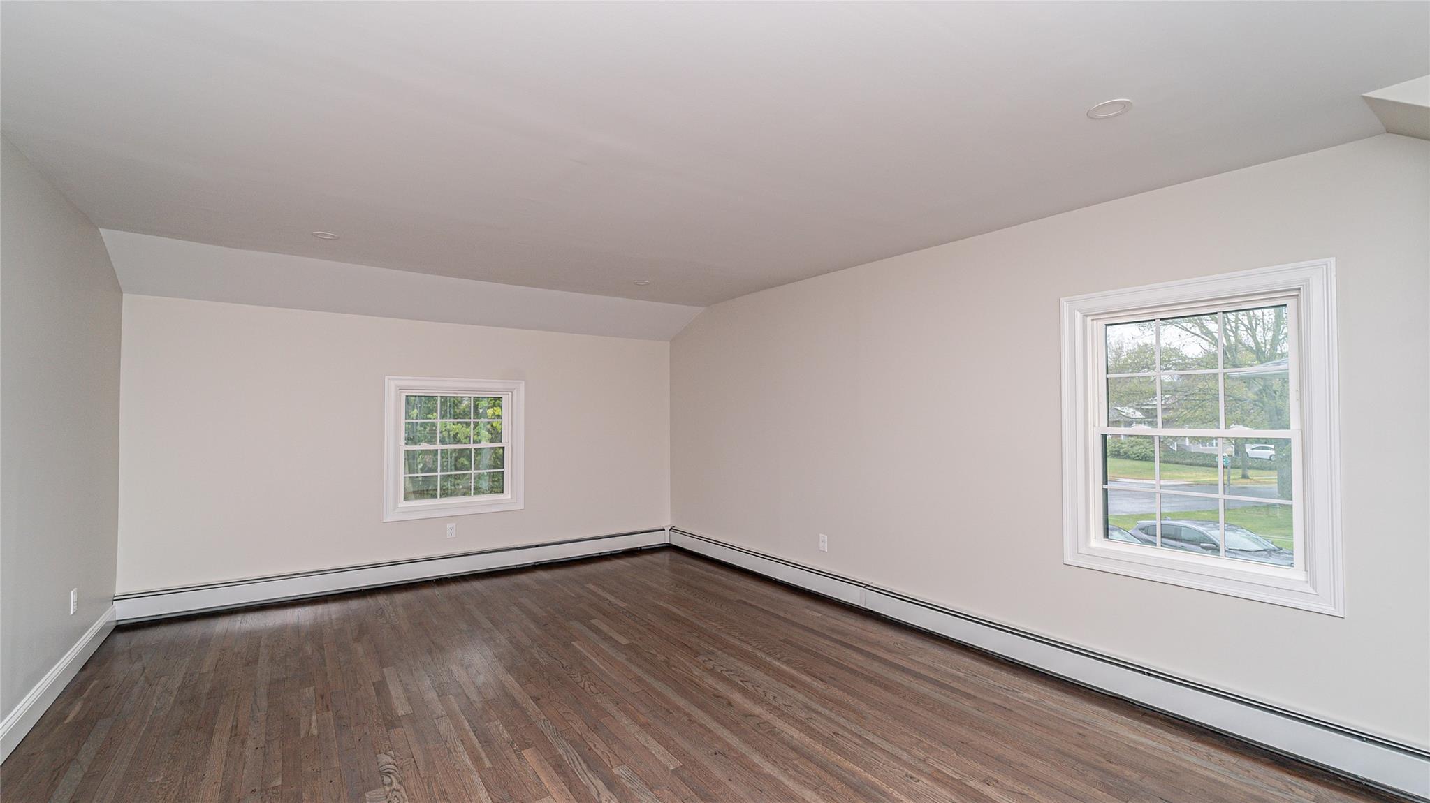 Single Family Bristol  Suffolk County, NY 11754, MLS-855610-4