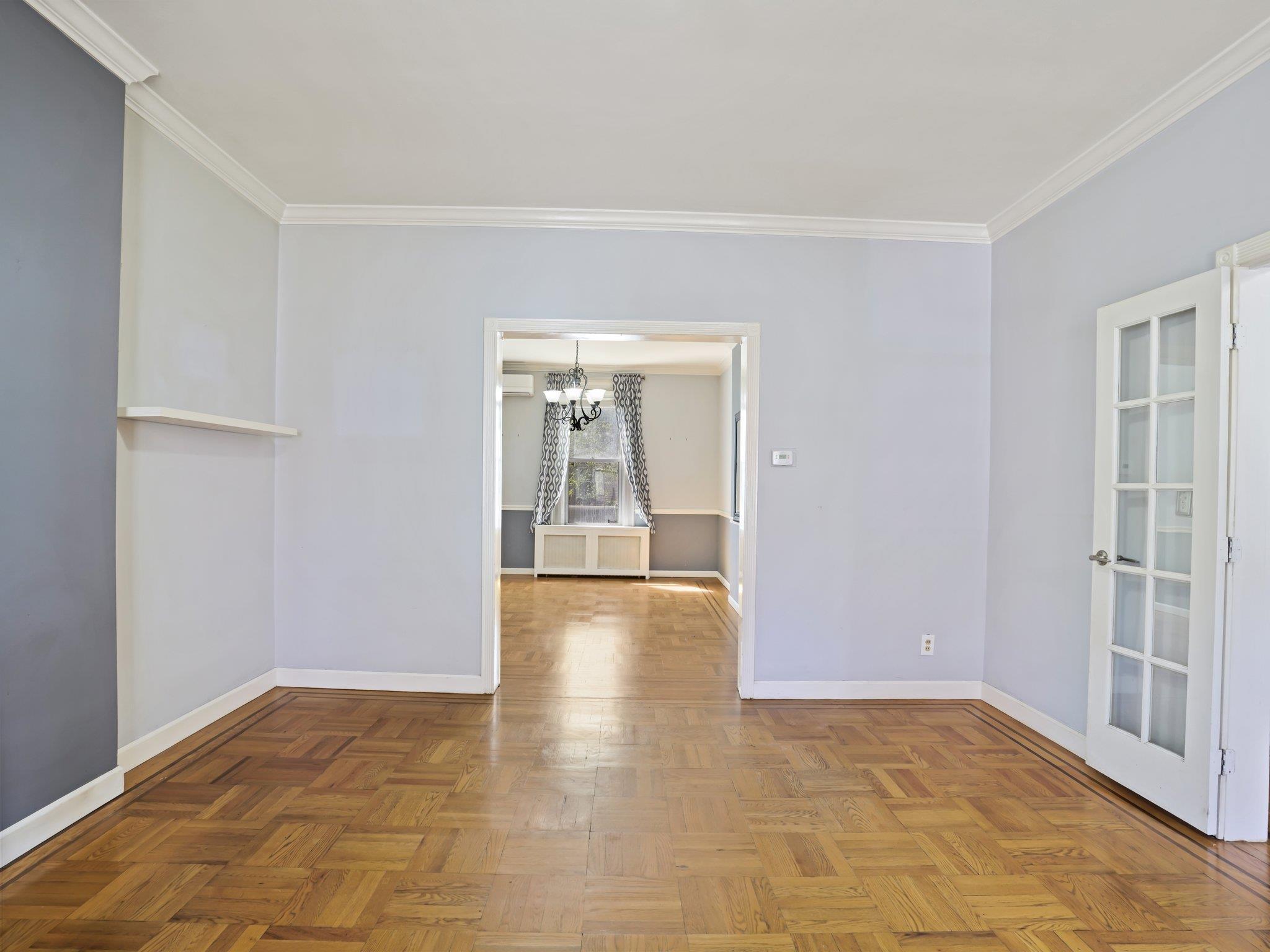 Single Family 239th  Bronx, NY 10470, MLS-855614-11