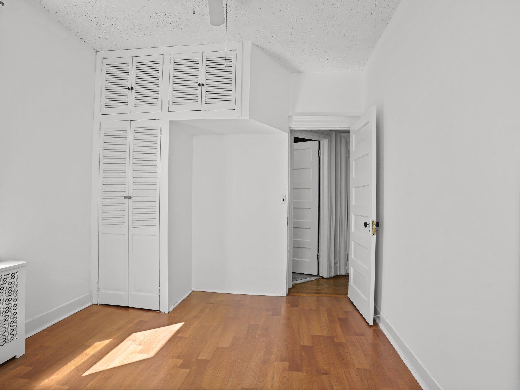 Single Family 239th  Bronx, NY 10470, MLS-855614-28