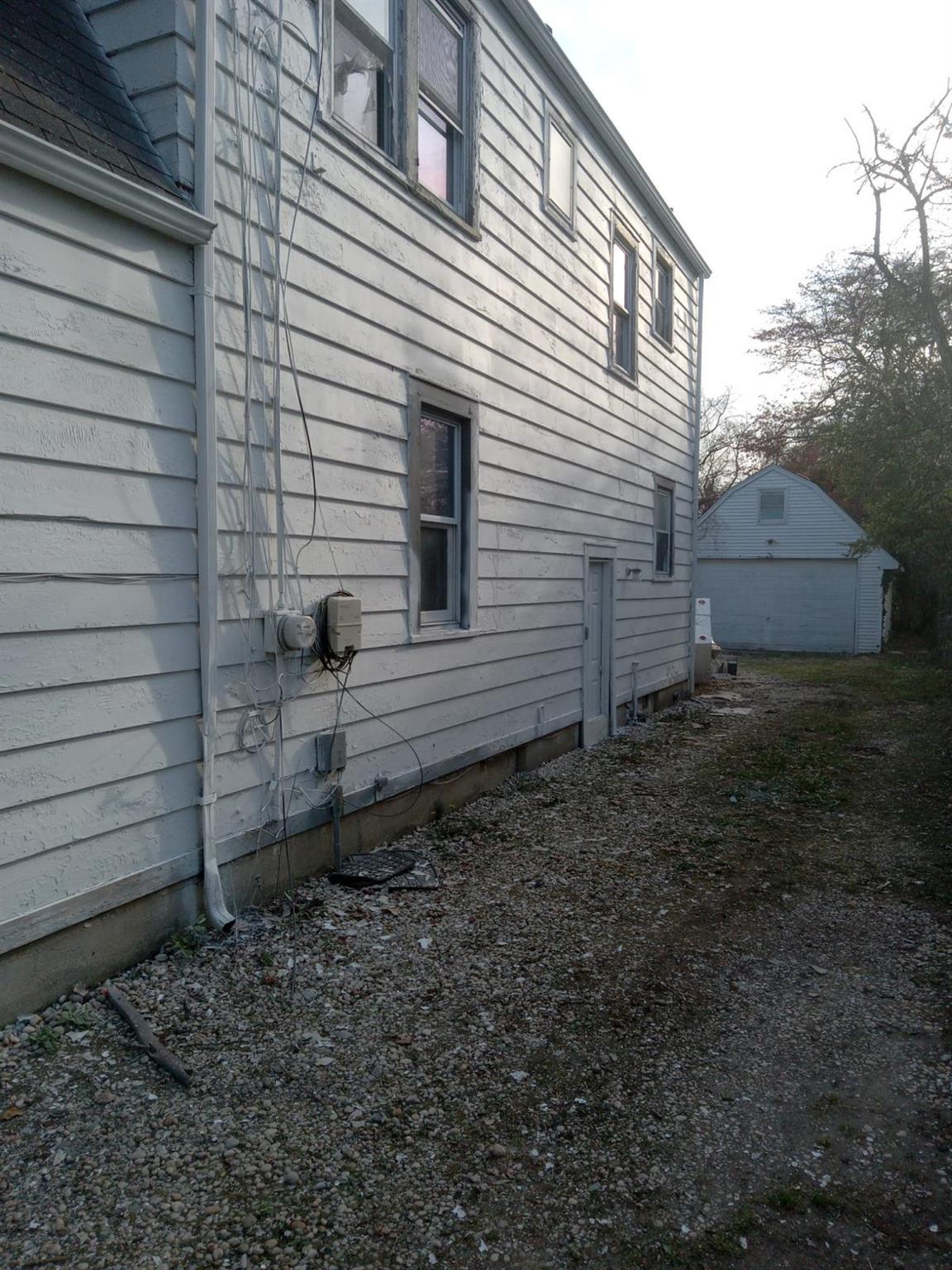 Single Family Oneill  Suffolk County, NY 11706, MLS-855617-2