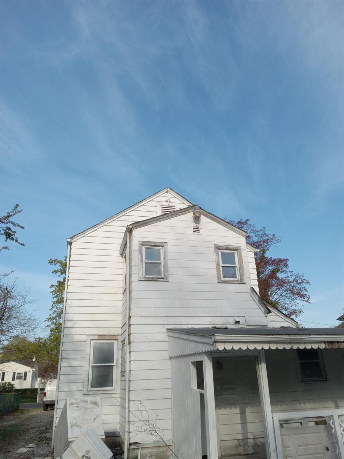 Single Family Oneill  Suffolk County, NY 11706, MLS-855617-3