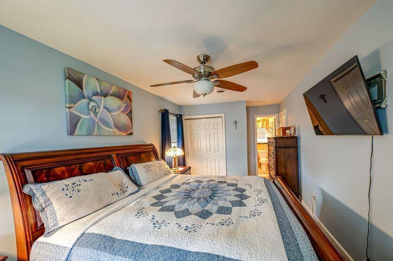 Single Family Bayview  Suffolk County, NY 11701, MLS-855620-12