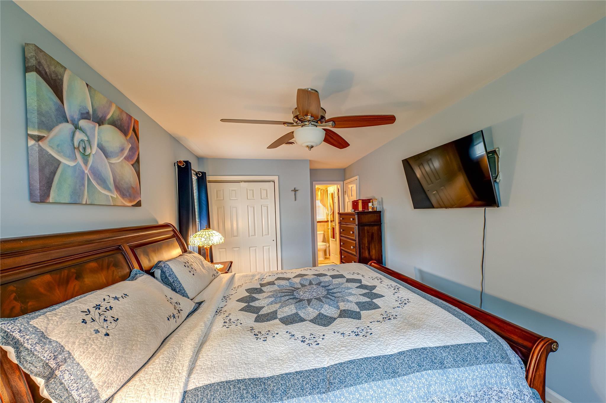 Single Family Bayview  Suffolk County, NY 11701, MLS-855620-13