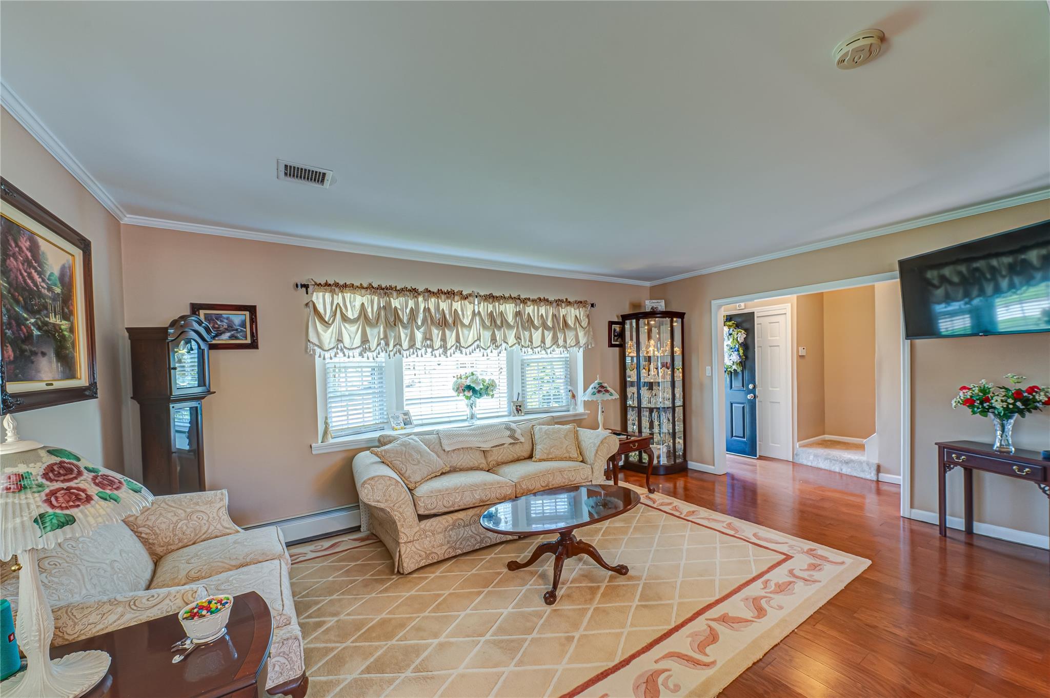 Single Family Bayview  Suffolk County, NY 11701, MLS-855620-3