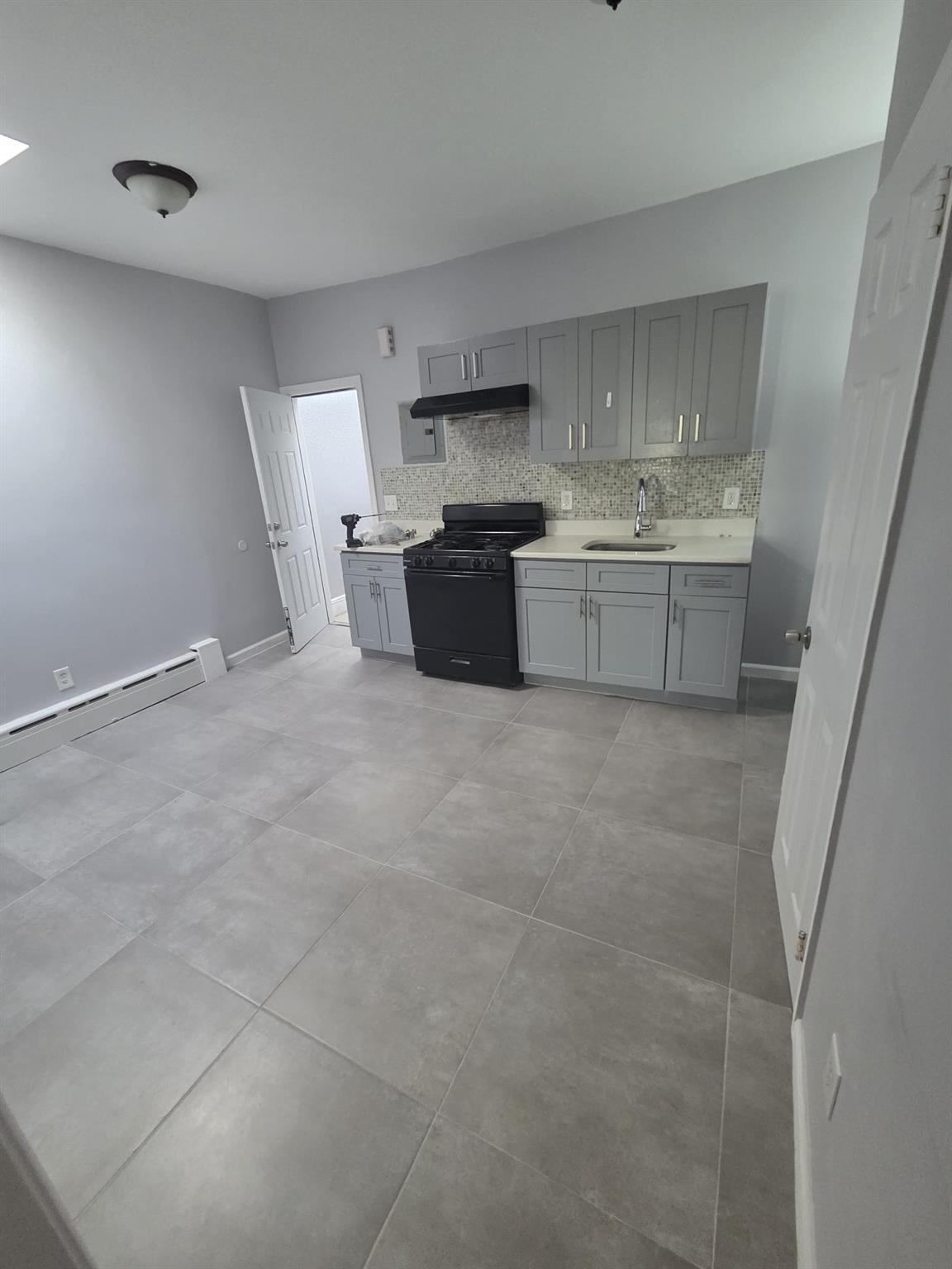 Apartment Linden  Queens, NY 11412, MLS-855621-5