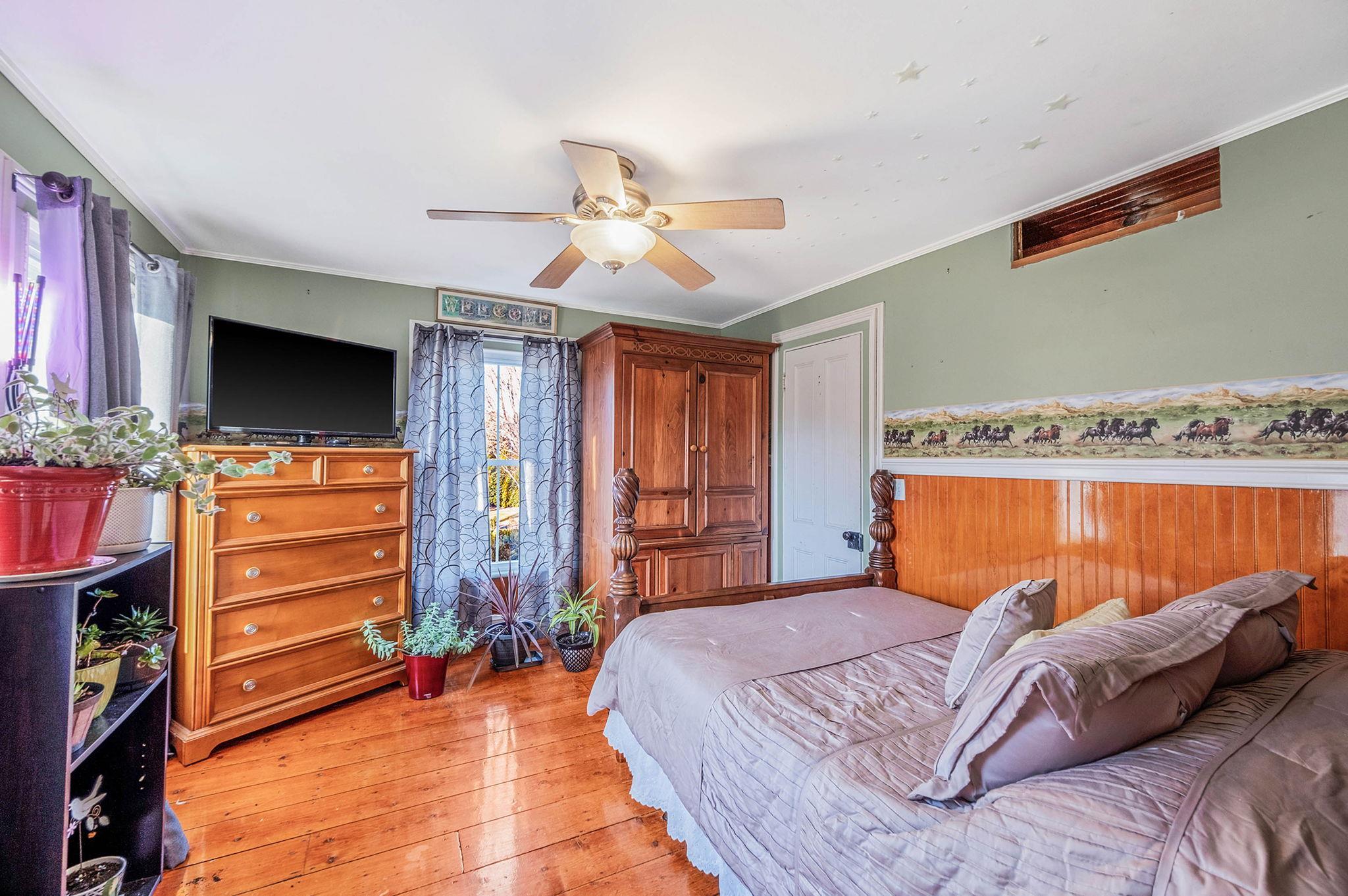 Single Family Ocean  Suffolk County, NY 11934, MLS-855625-24