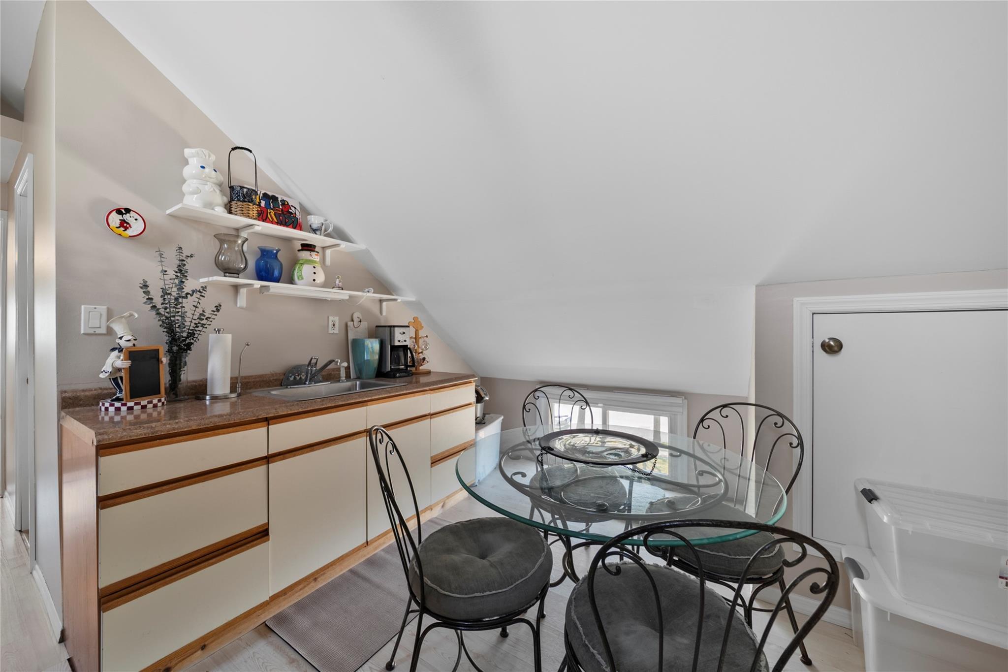 Single Family Springtime  Nassau County, NY 11756, MLS-855629-10