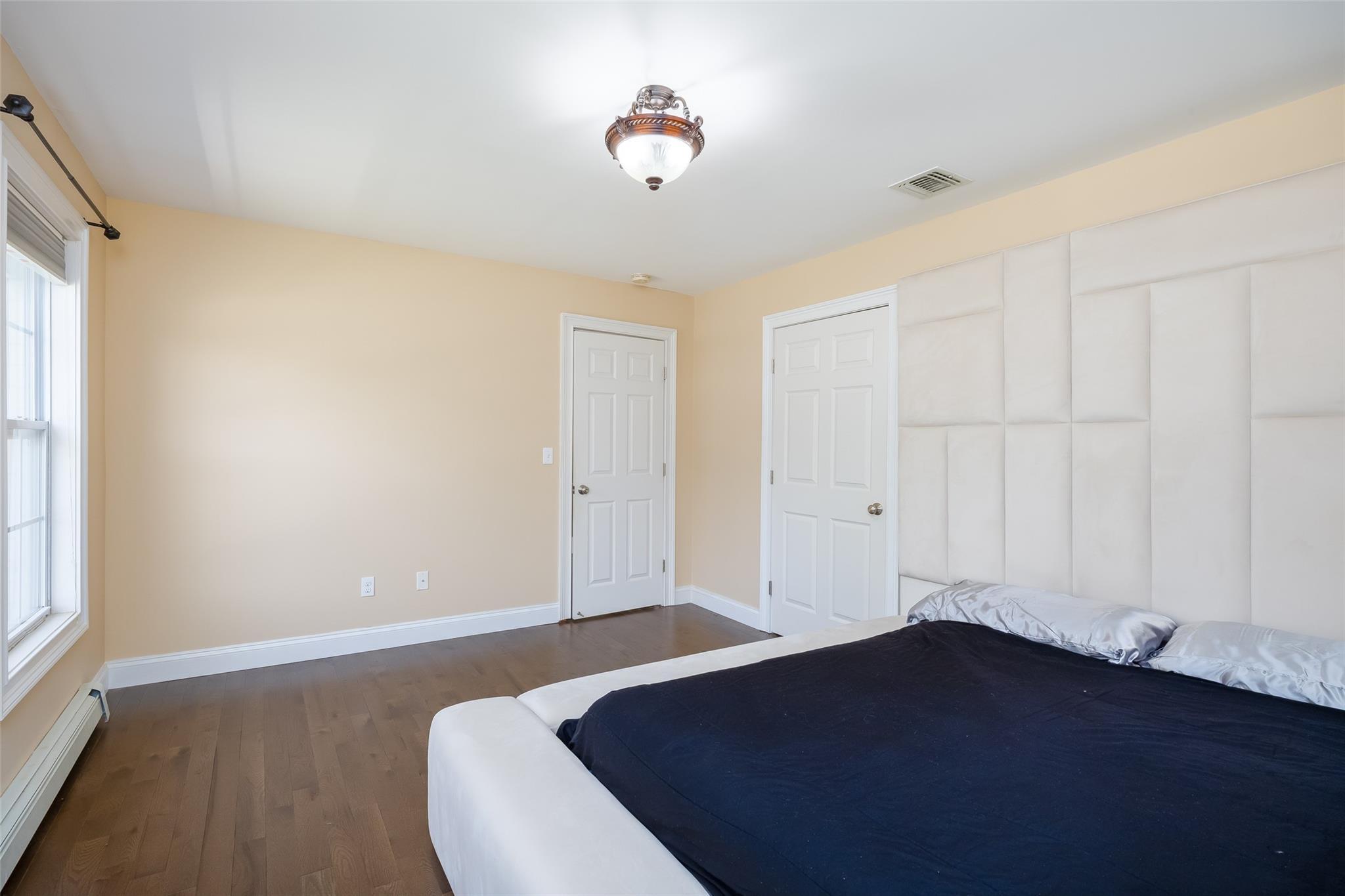Single Family 3rd  Suffolk County, NY 11778, MLS-855632-15