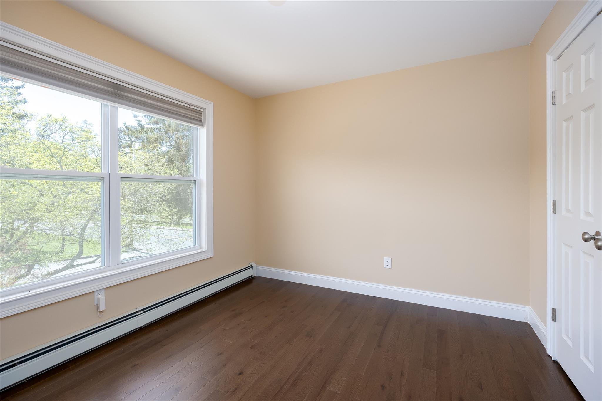 Single Family 3rd  Suffolk County, NY 11778, MLS-855632-19