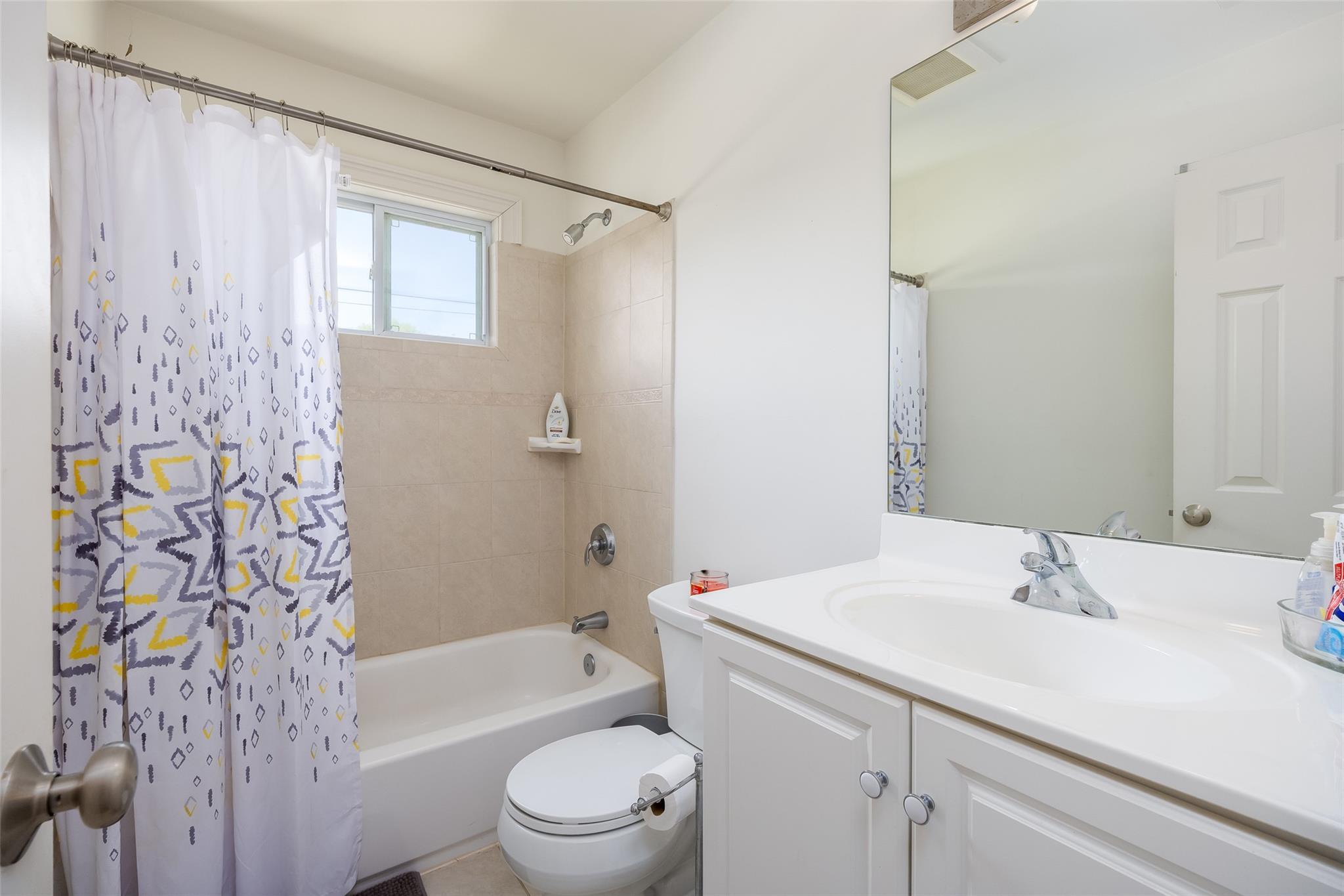 Single Family 3rd  Suffolk County, NY 11778, MLS-855632-20