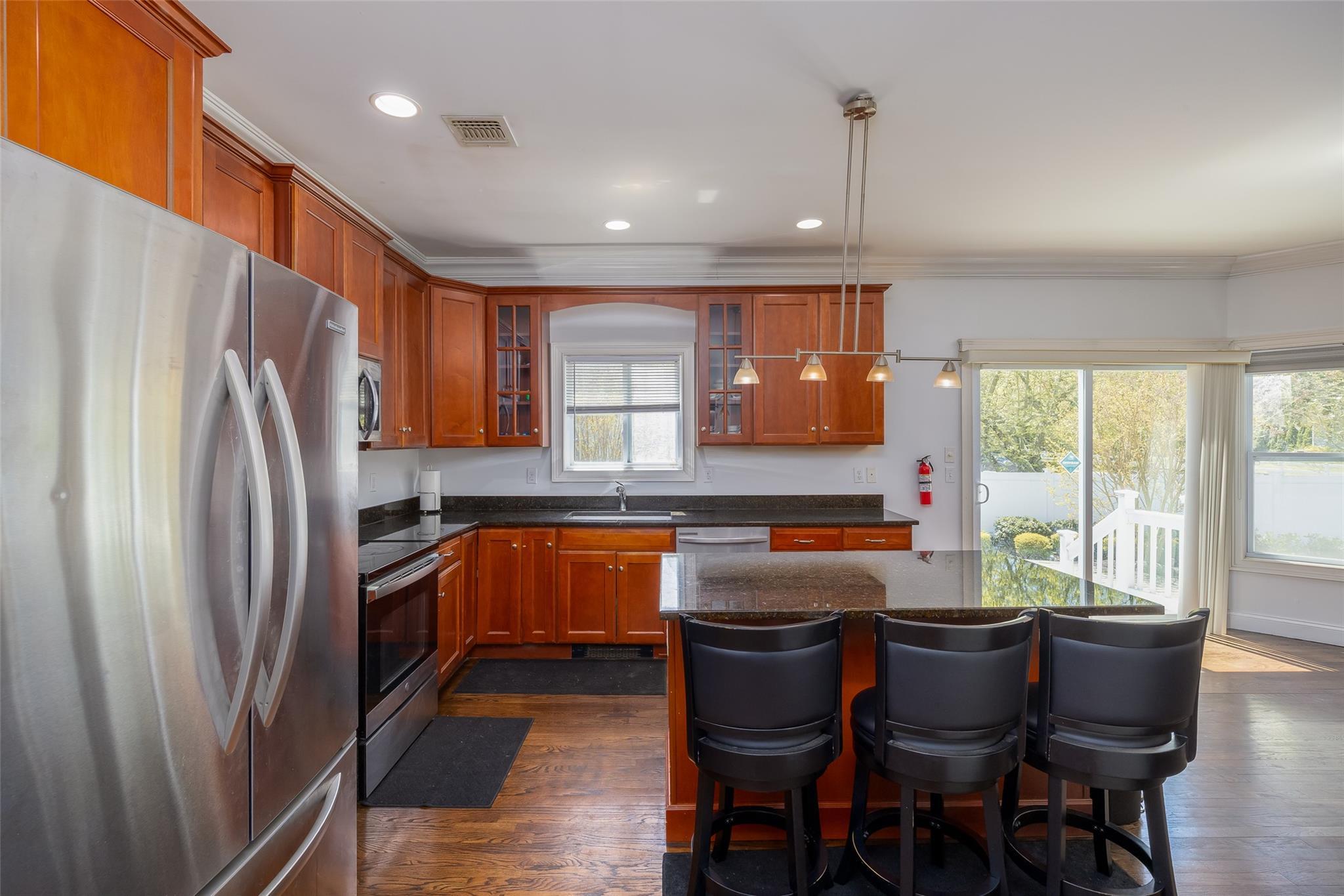 Single Family 3rd  Suffolk County, NY 11778, MLS-855632-4