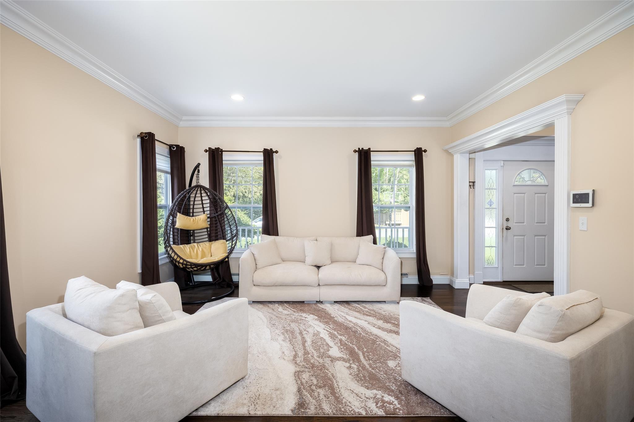 Single Family 3rd  Suffolk County, NY 11778, MLS-855632-9