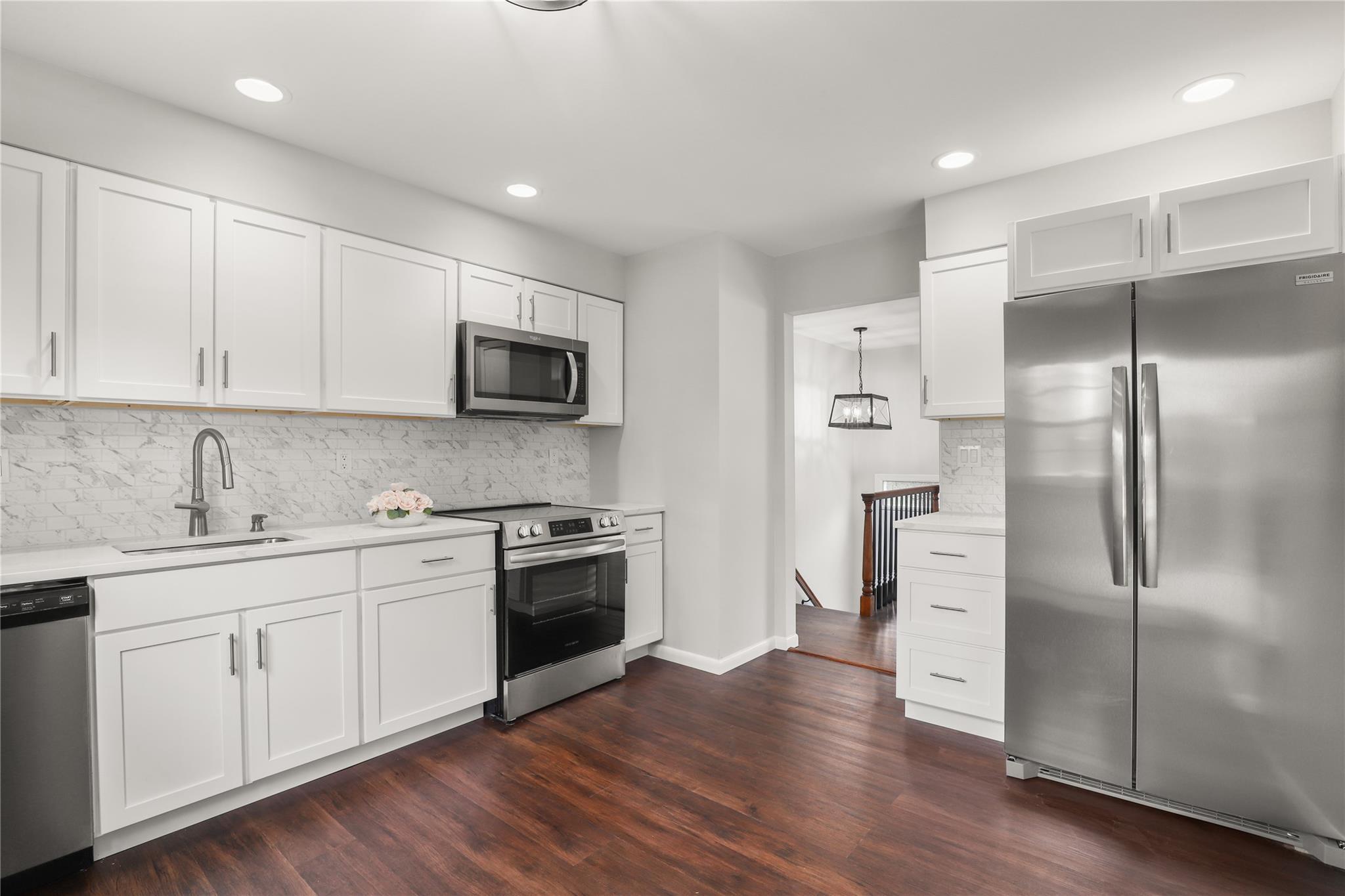 Single Family Fox Meadow  Westchester County, NY 10598, MLS-855640-4