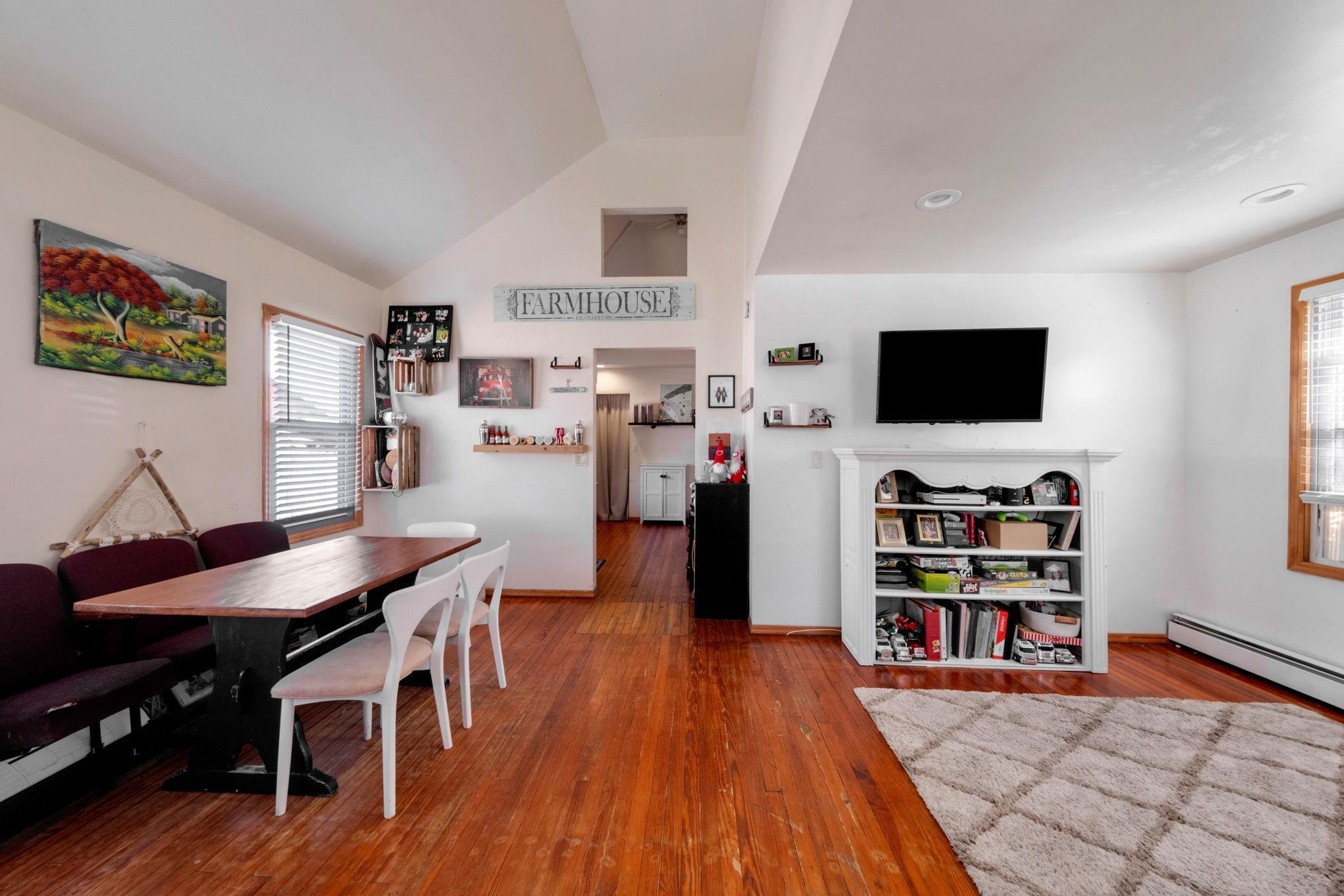 Single Family Riverview  Suffolk County, NY 11772, MLS-855643-6