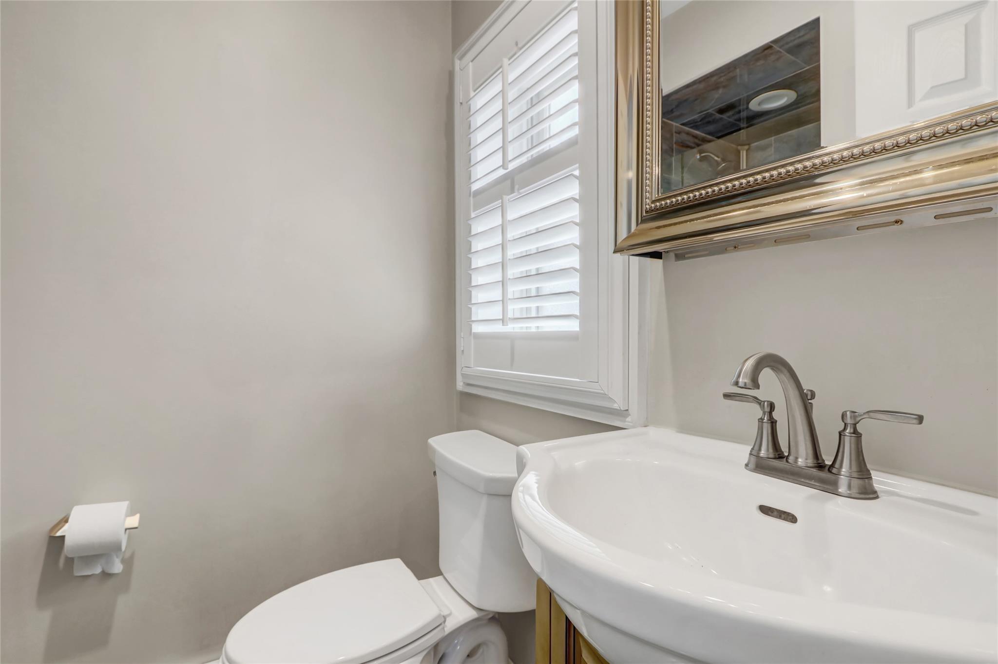 Single Family Beach 129th  Queens, NY 11694, MLS-855654-16