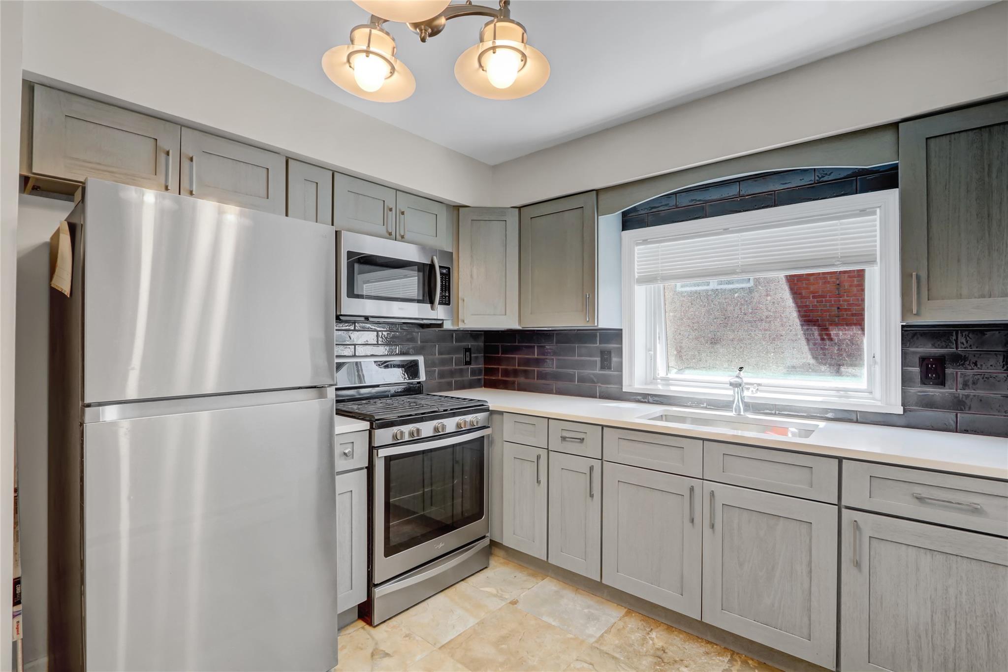 Single Family Beach 129th  Queens, NY 11694, MLS-855654-26