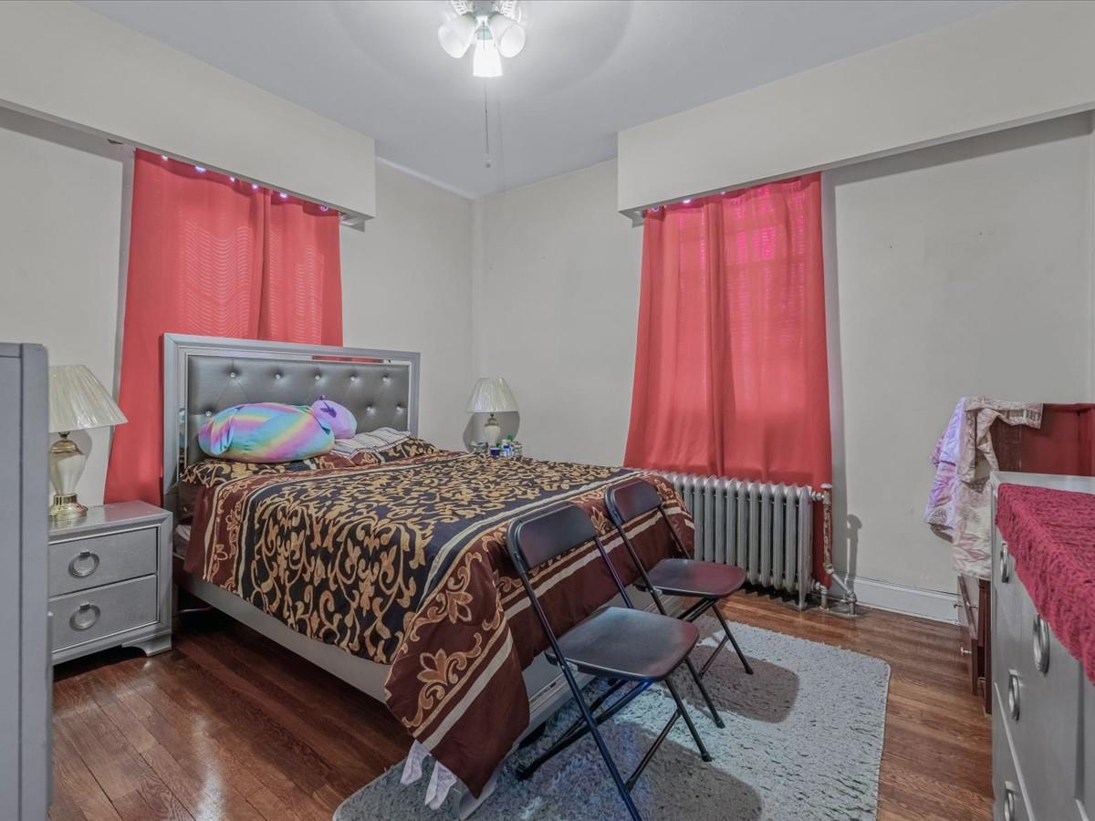 Single Family Boyd  Bronx, NY 10466, MLS-855655-15