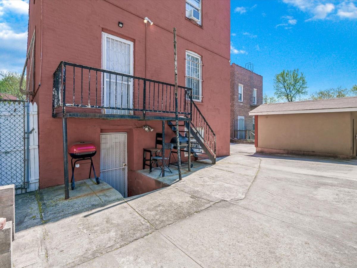 Single Family Boyd  Bronx, NY 10466, MLS-855655-20