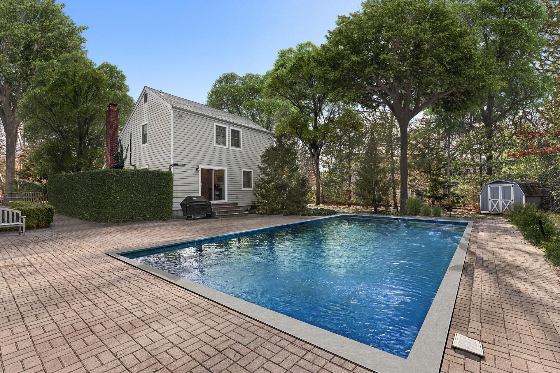 Single Family Accabonac  Suffolk County, NY 11937, MLS-855657-13