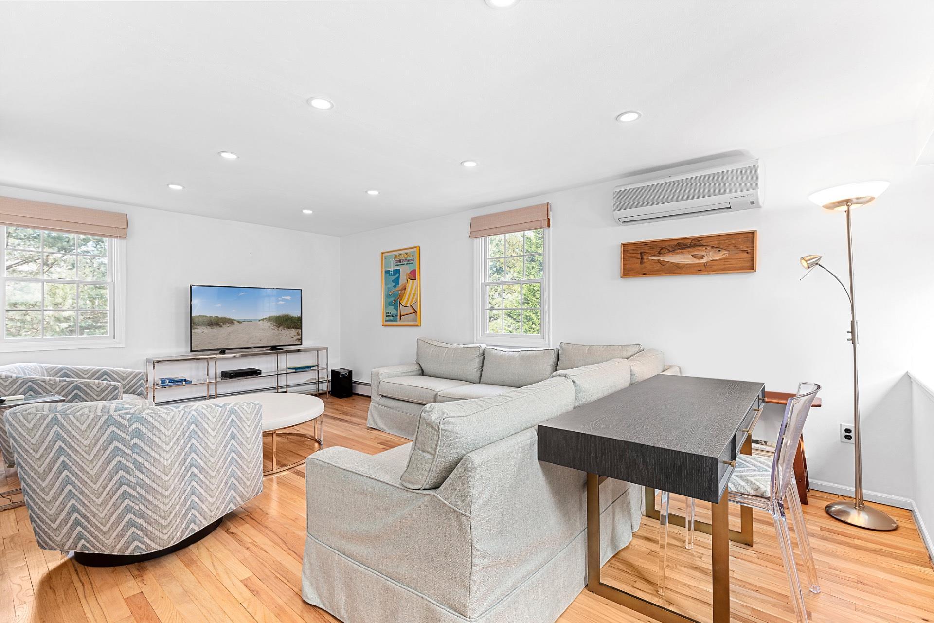 Single Family Accabonac  Suffolk County, NY 11937, MLS-855657-8