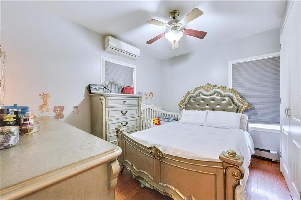 Single Family Hendrickson  Brooklyn, NY 11234, MLS-855660-12