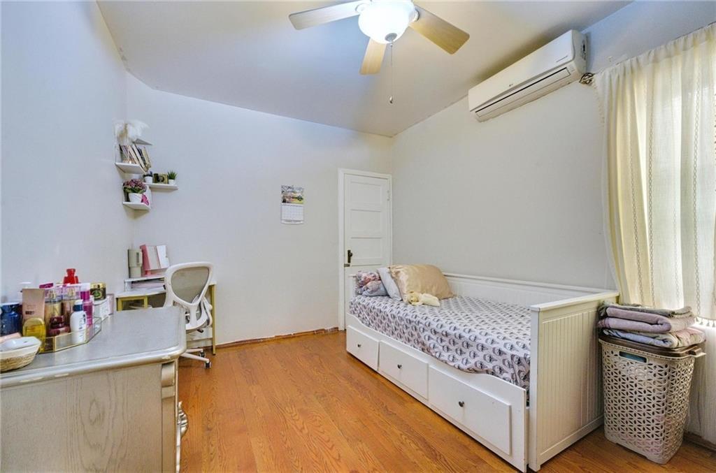 Single Family Hendrickson  Brooklyn, NY 11234, MLS-855660-13