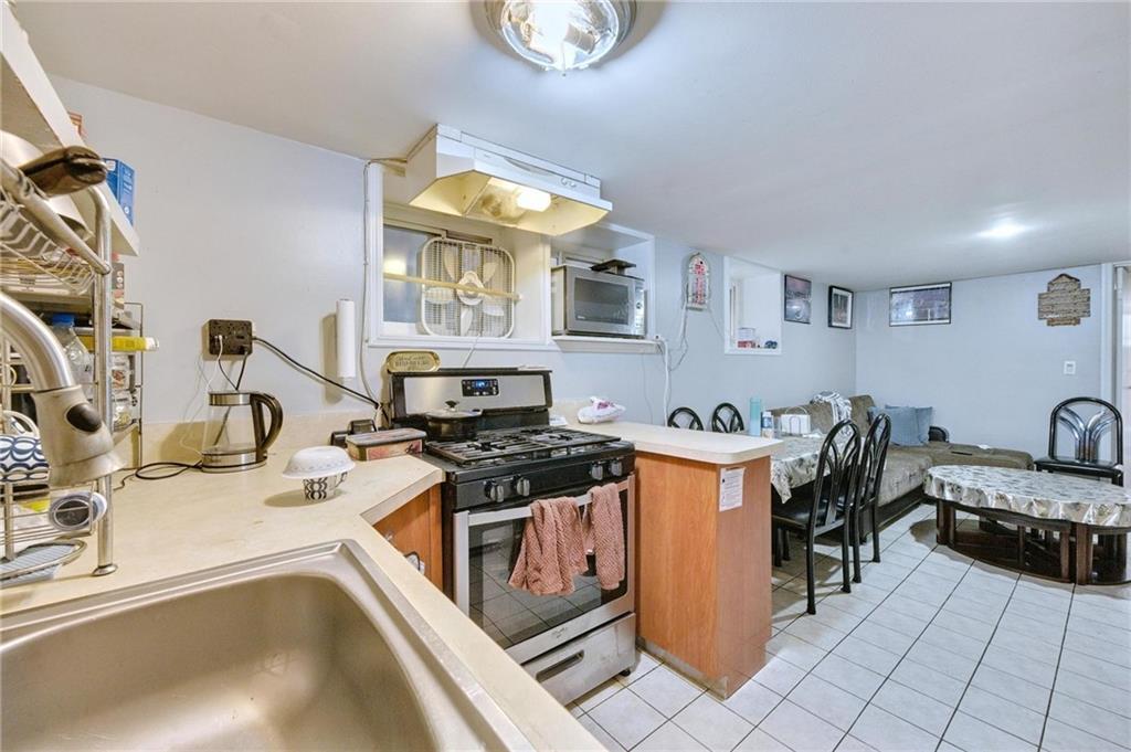 Single Family Hendrickson  Brooklyn, NY 11234, MLS-855660-29