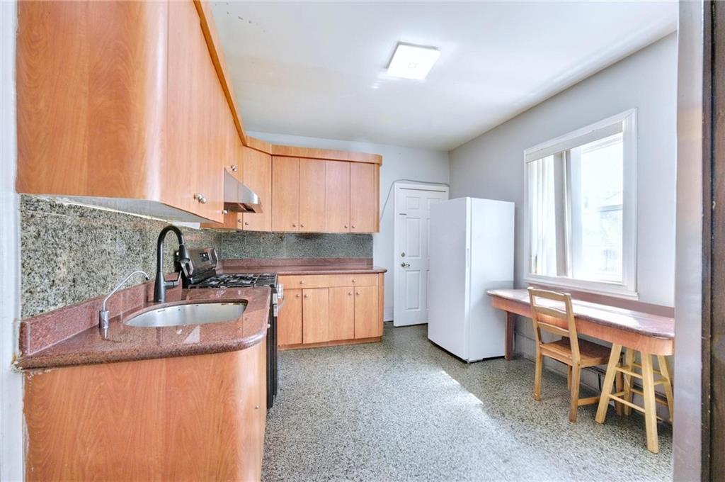 Single Family Hendrickson  Brooklyn, NY 11234, MLS-855660-9