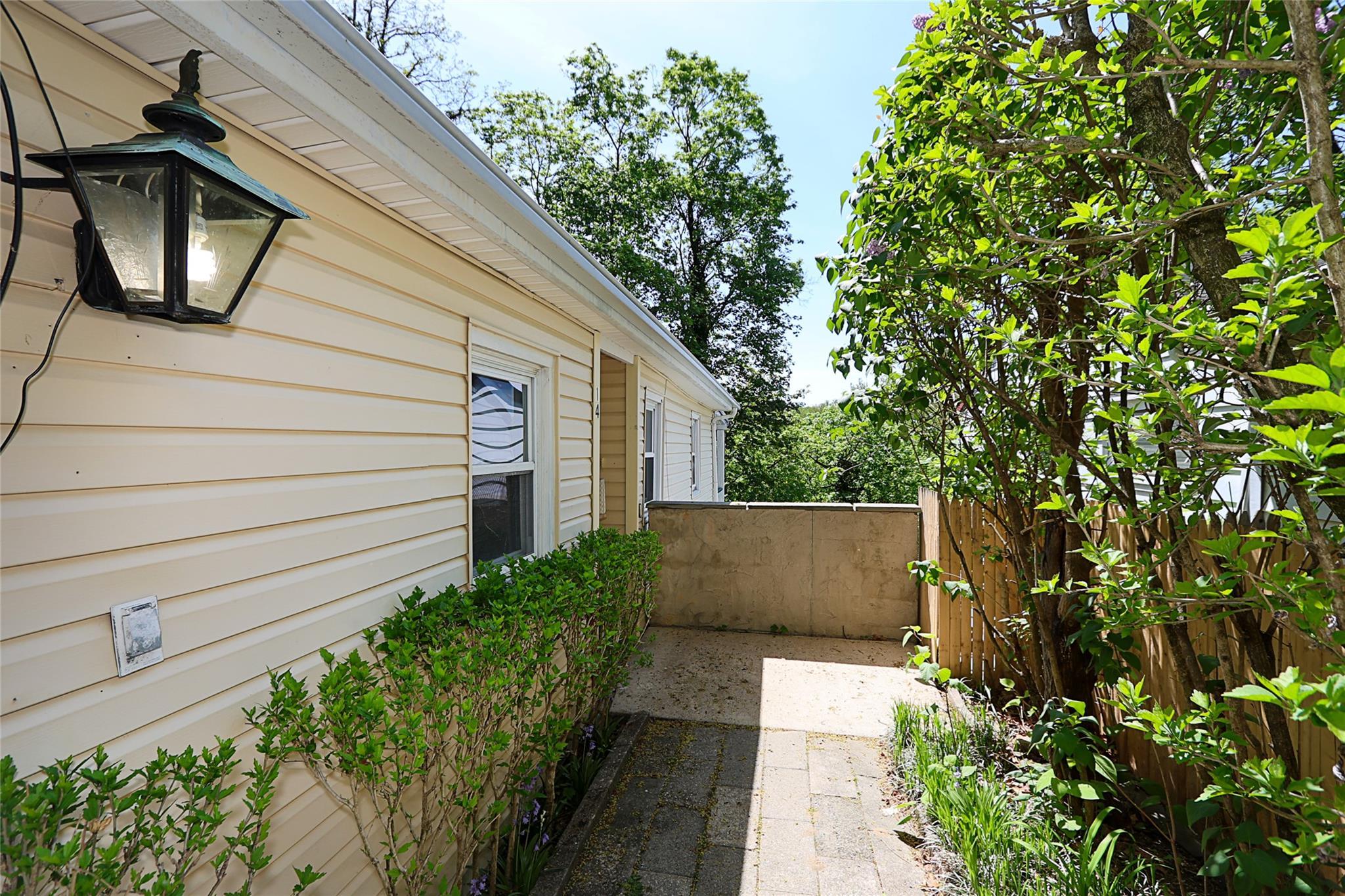 Single Family Viking  Nassau County, NY 11547, MLS-855666-22