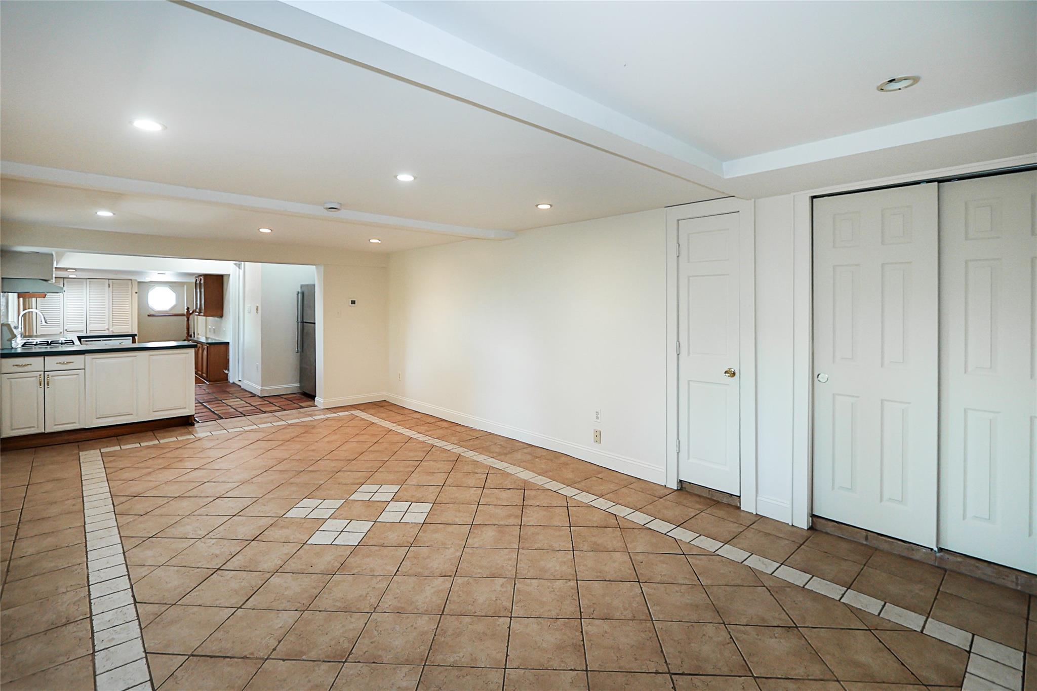 Single Family Viking  Nassau County, NY 11547, MLS-855666-29